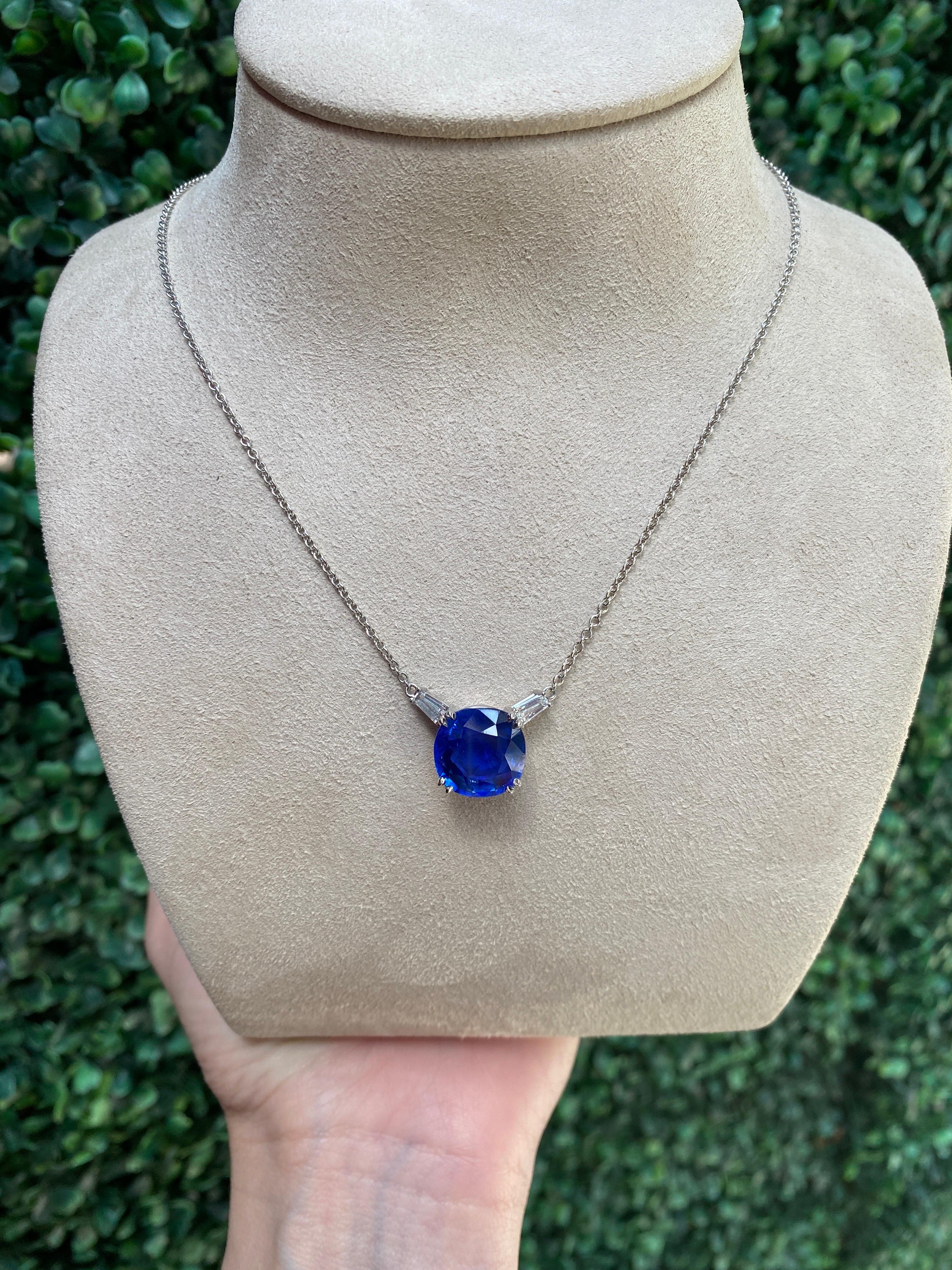 cushion cut sapphire pendant