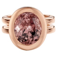 9,57Ct Rose Tourmaline 18K Rose Gold Modern Engagement Ring
