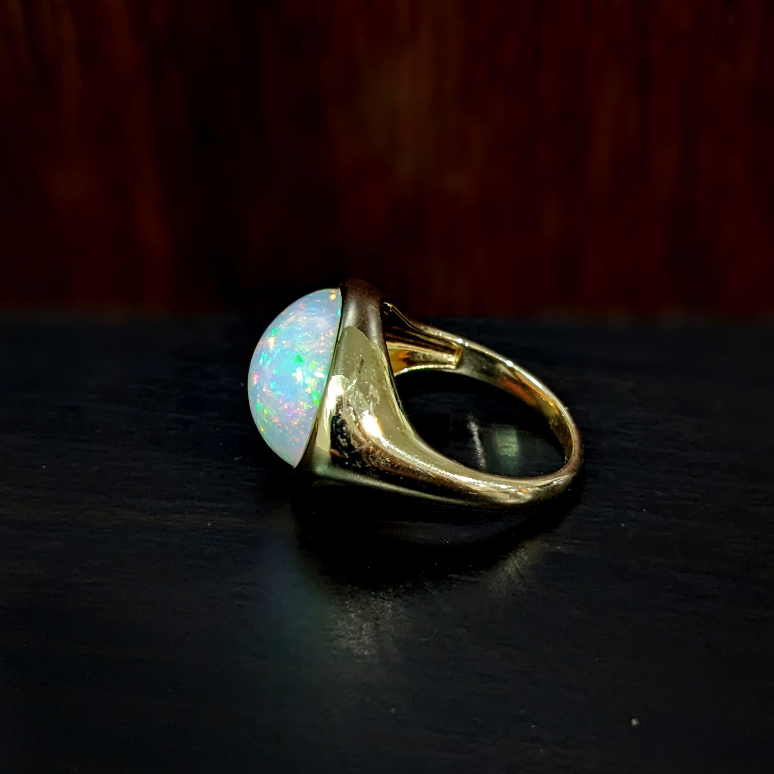 Anillo Solitario de Ópalo Oriente-Occidente de 9,5ct en Oro Amarillo Macizo de 14K Oval 17,5x15mm en Nuevo Estado en Columbus, OH