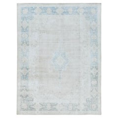 Tappeto Kerman in stile Old Farsian, 9'5"x12'6", annodato a mano, in lana color avorio, dall'aspetto consumato e invecchiato