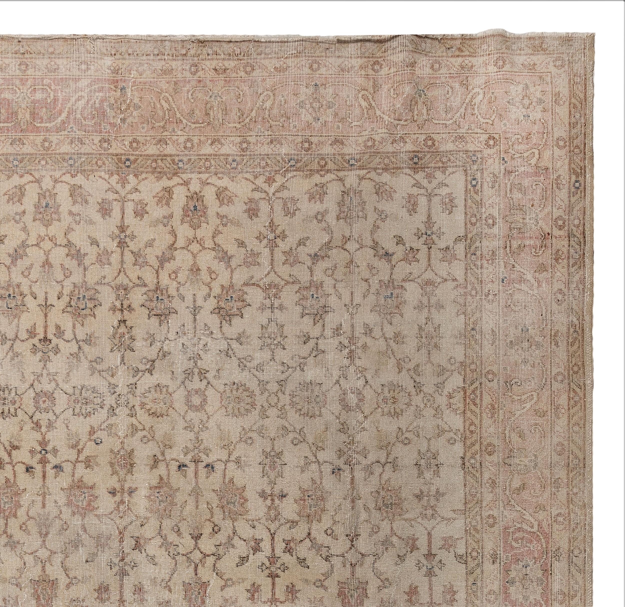 20th Century 9.5x12.7 Ft Vintage Hand Knotted Oushak Rug in Soft, Muted Colors For Sale
