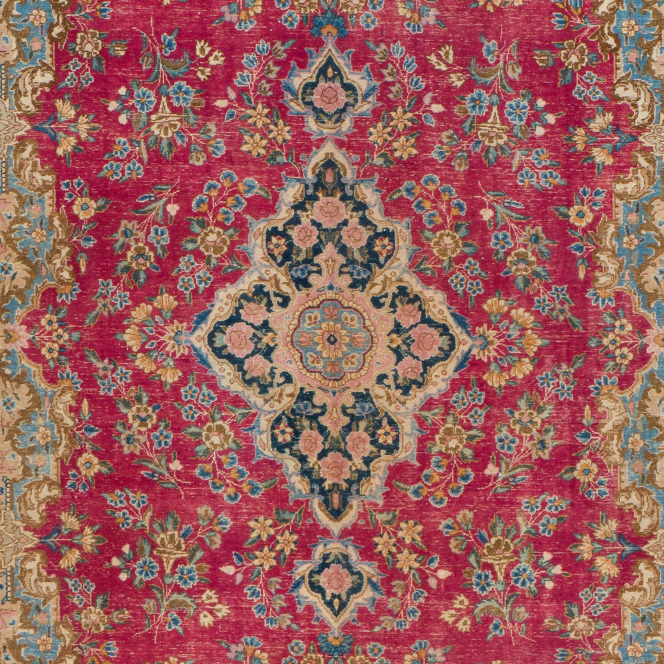 A semi antique Persian Kerman rug with a fantastic design and rich saturated plant dyed colors. Finely hand knotted, good condition, sturdy and as clean as a brand new rug (deep washed professionally).
Size: 9.5 x 13.4 ft.