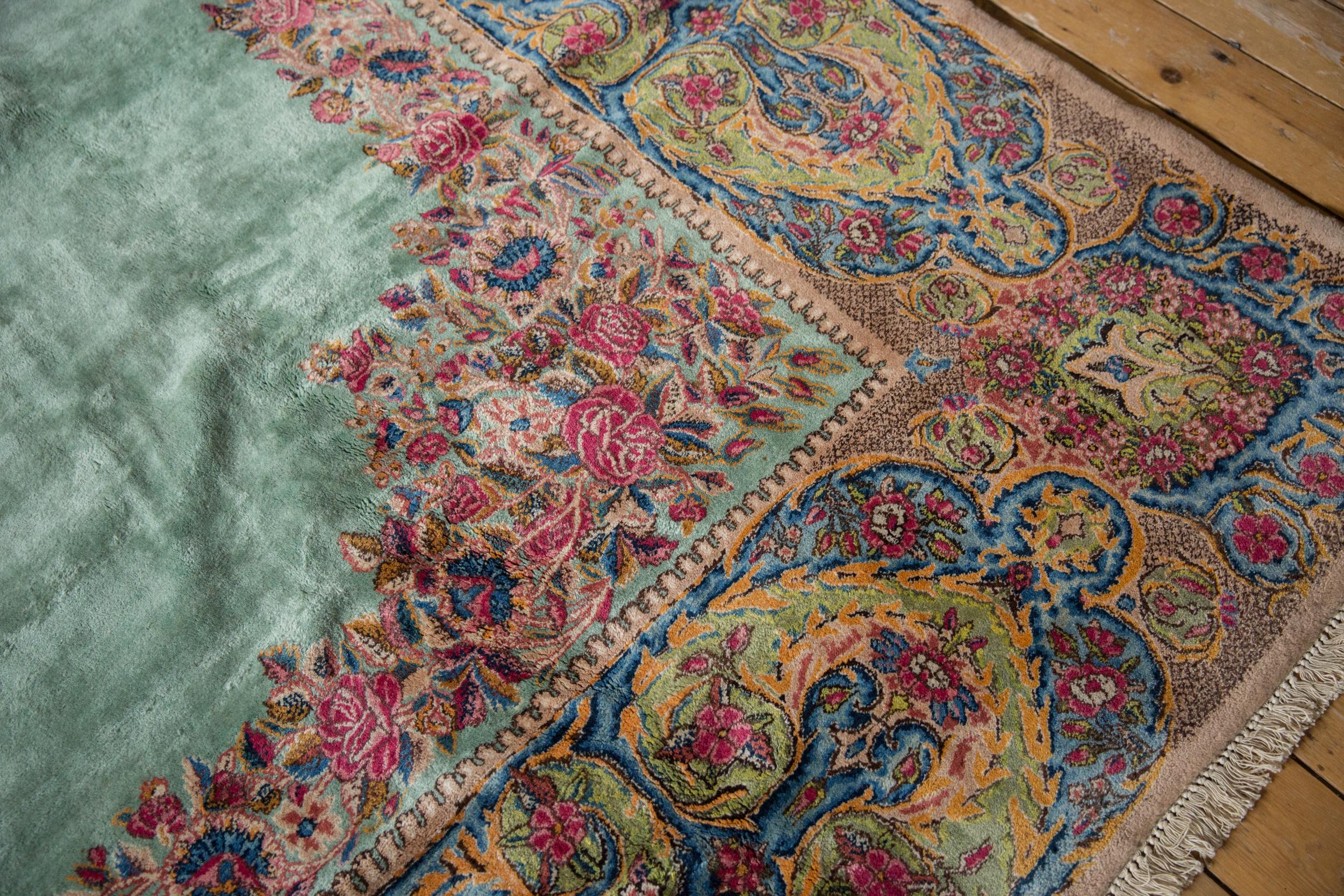 Vintage Kerman Carpet In Excellent Condition For Sale In Katonah, NY
