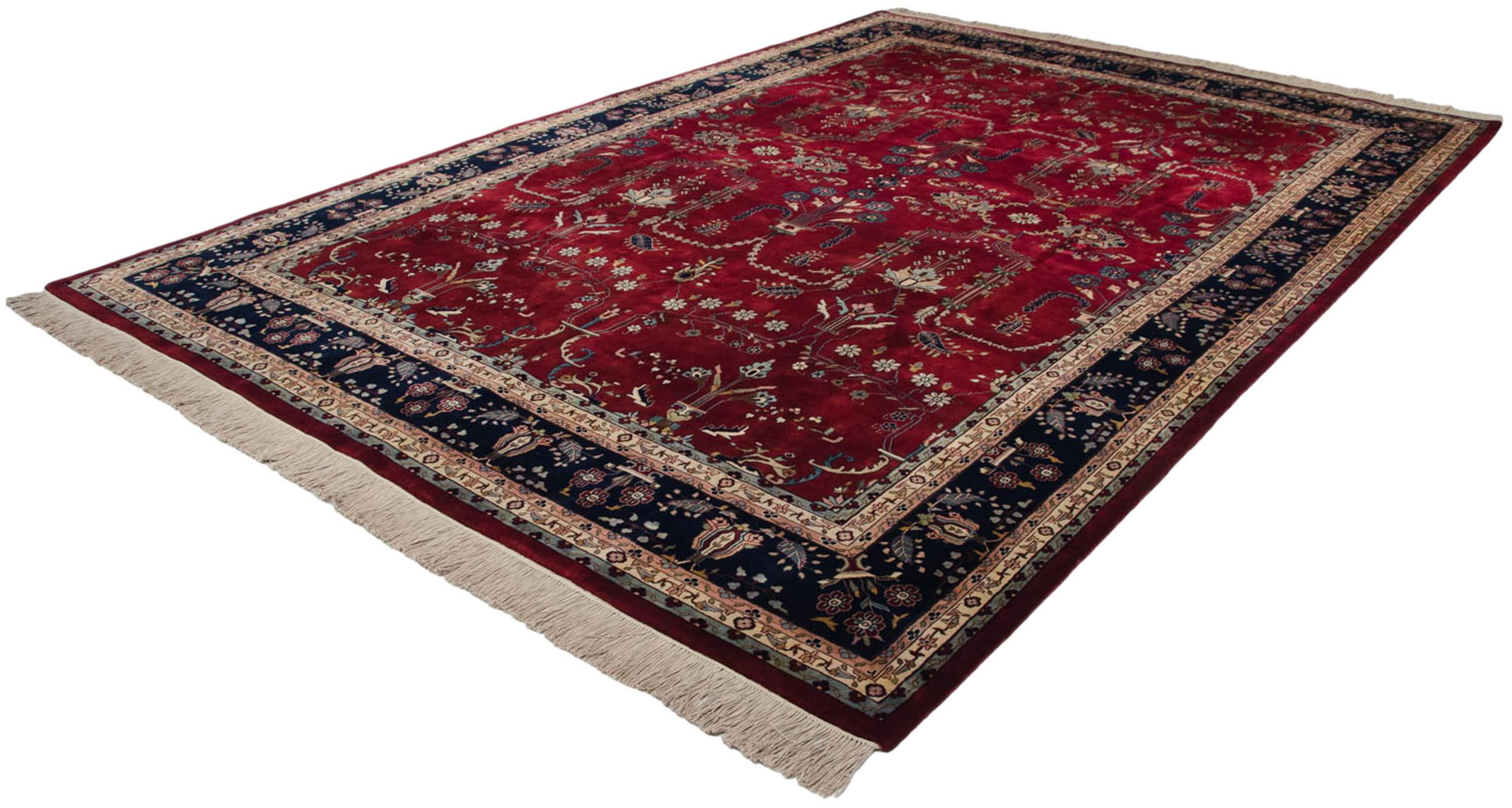 Fine Indian Mohajeran Sarouk Design Carpet In Excellent Condition For Sale In Katonah, NY