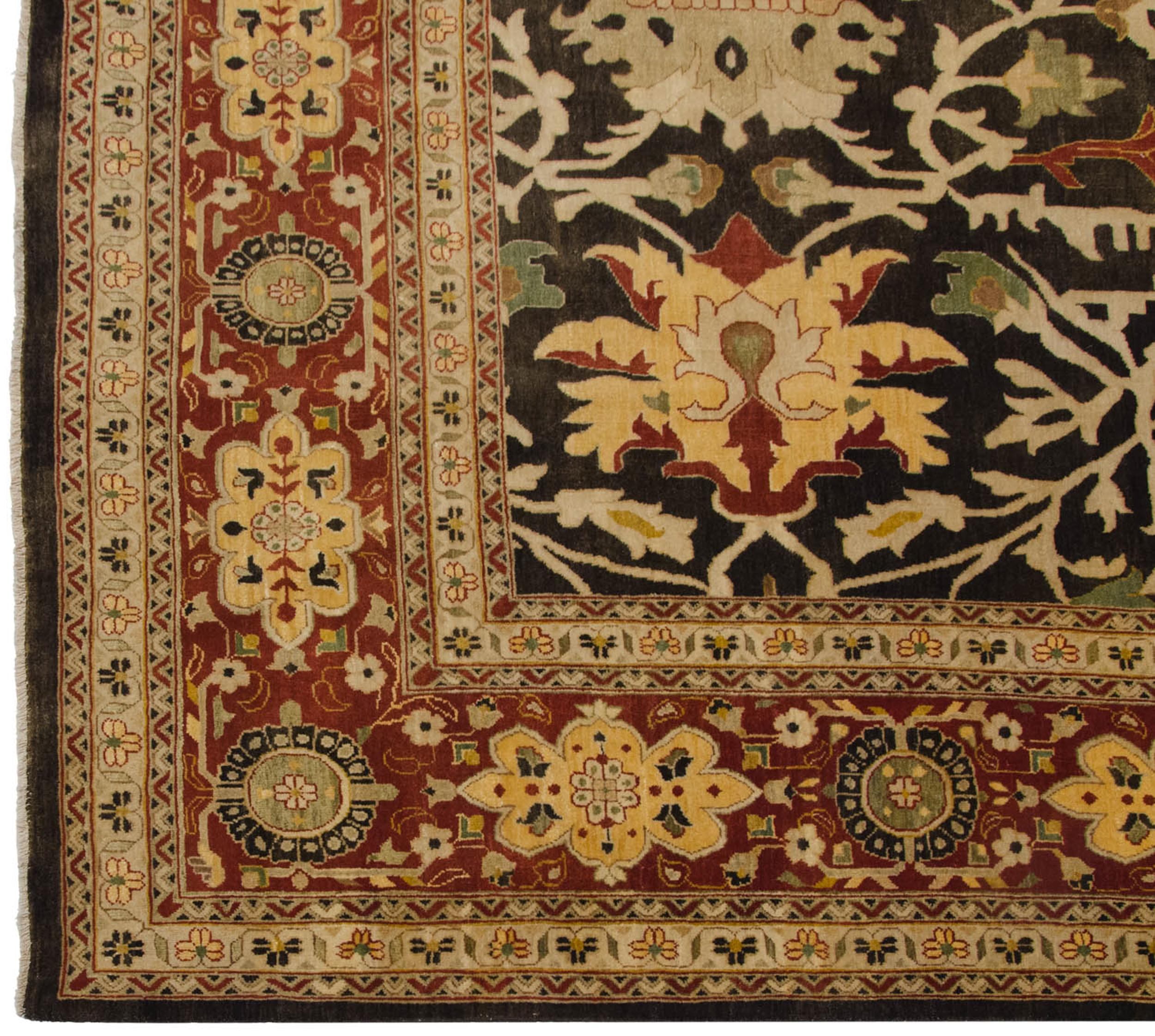 Contemporary Fine Indian Serapi Design Carpet For Sale