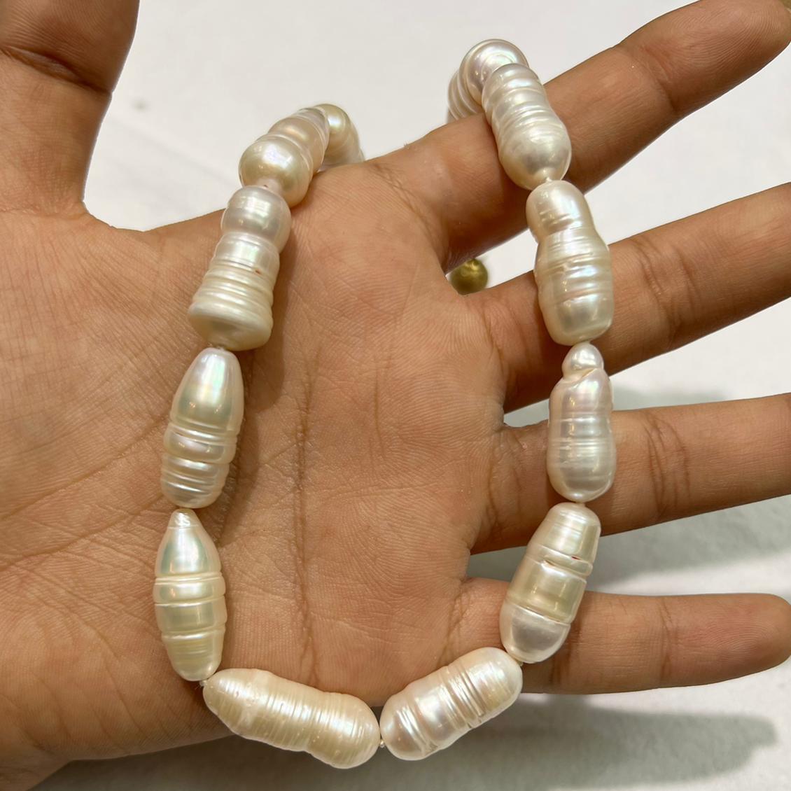 Biwa-Perle mit Silberverschluss im Angebot 4