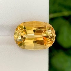 9,60 Carati di Citrino naturale sfuso di colore oro chiaro, pietra ovale a forma di gemma africana