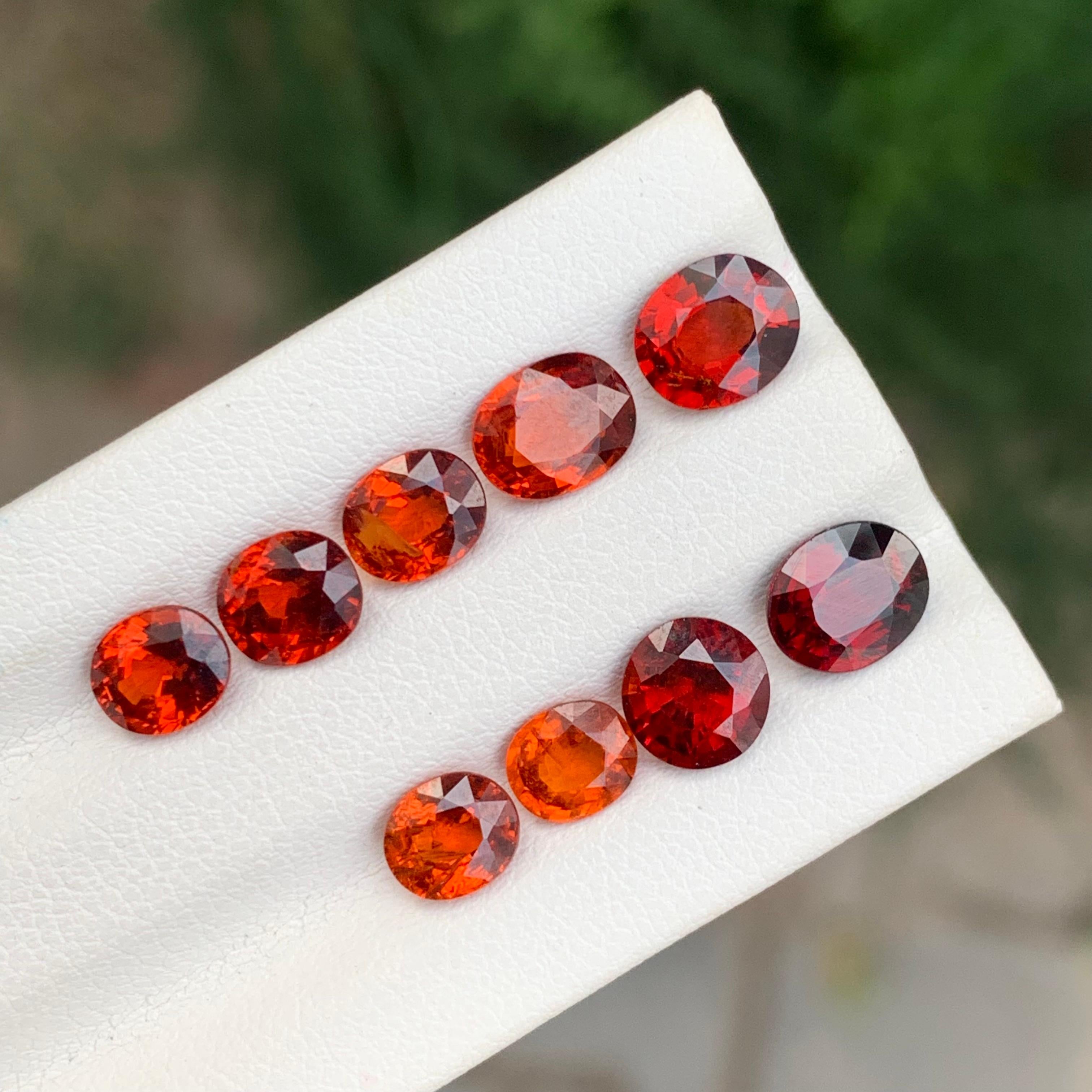 Lot de grenats spessartines naturels non sertis de 9.60 carats pour la fabrication de bijoux en vente 1