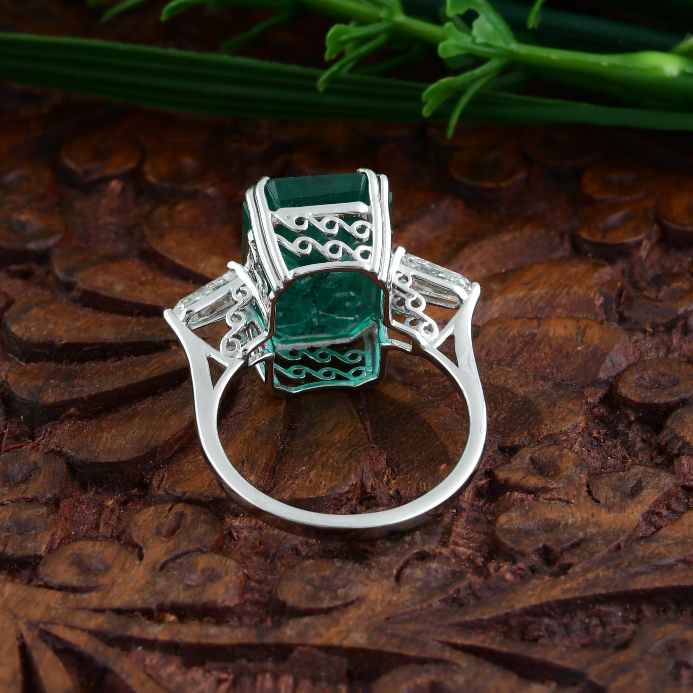 For Sale:  9.60 Ct Emerald Gemstone Cocktail Diamond Ring 18k White Gold Handmade Gift 6