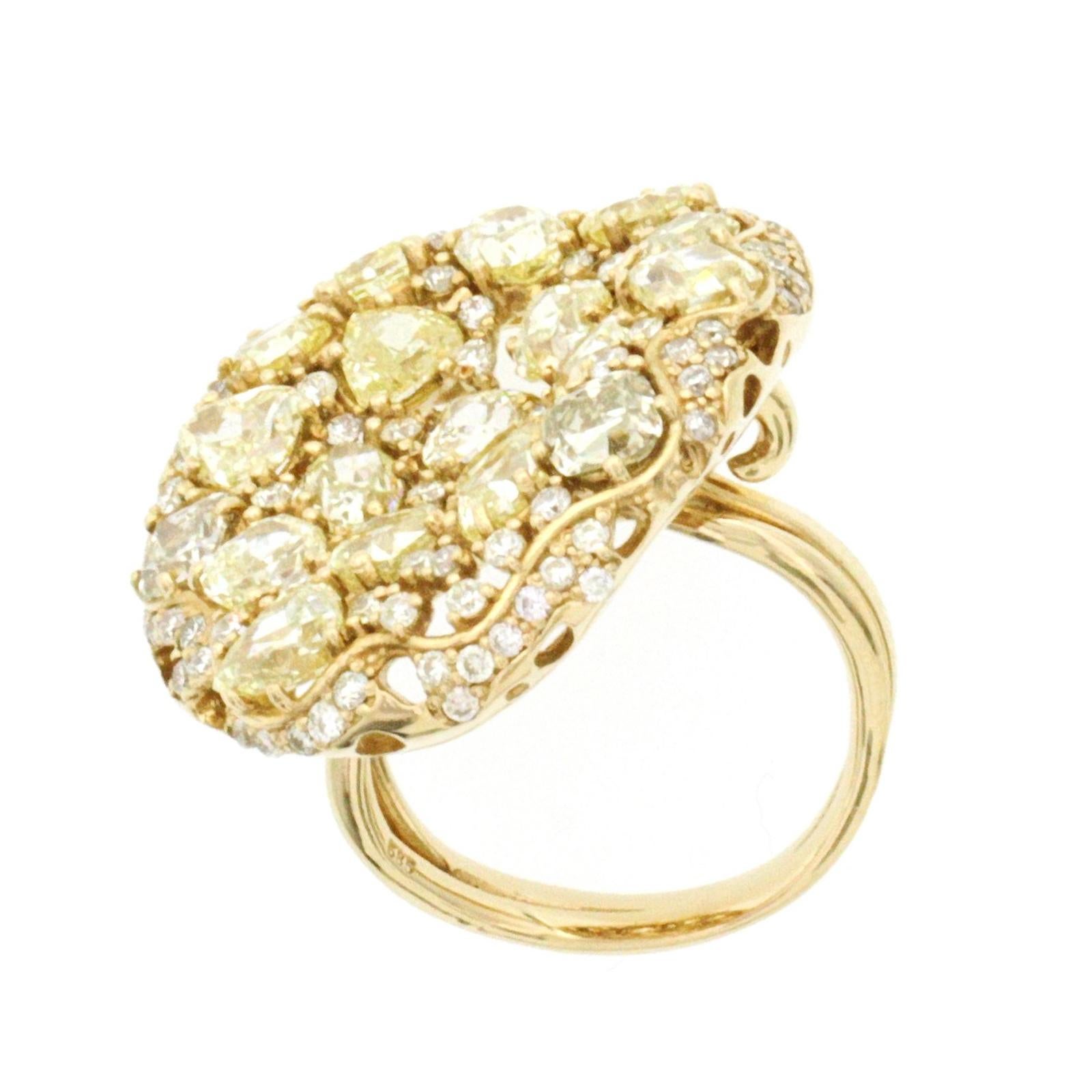 100% Authentic, 100% Customer Satisfaction

Top: 27 mm

Band Width: 3.3 mm

Ring Height: 7 mm

Metal: 14K Yellow Gold 

Size: 6 to 9 ( Please message Us for your Size )

Hallmarks: 14K

Total Weight: 12.5 Grams

Stone Type: 9.60 CT Multi Diamonds in
