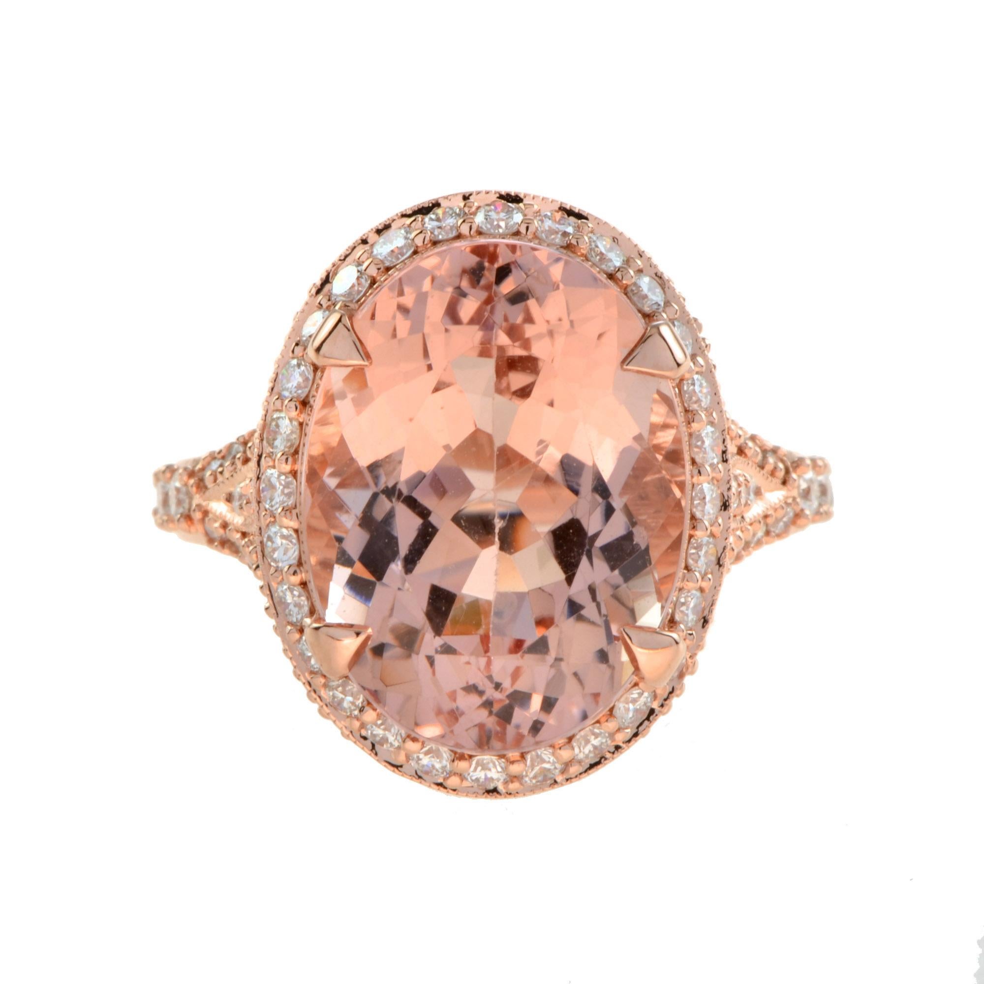 This stylish 9.6 ct. Oval Morganite and Diamond 18K Pink Gold Cocktail Ring will lend an eye-catching touch of sparkle to your look. Crafted in lustrous pink gold, the ring features an oval-cut morganite gemstone and 88 round-cut diamonds shimmering
