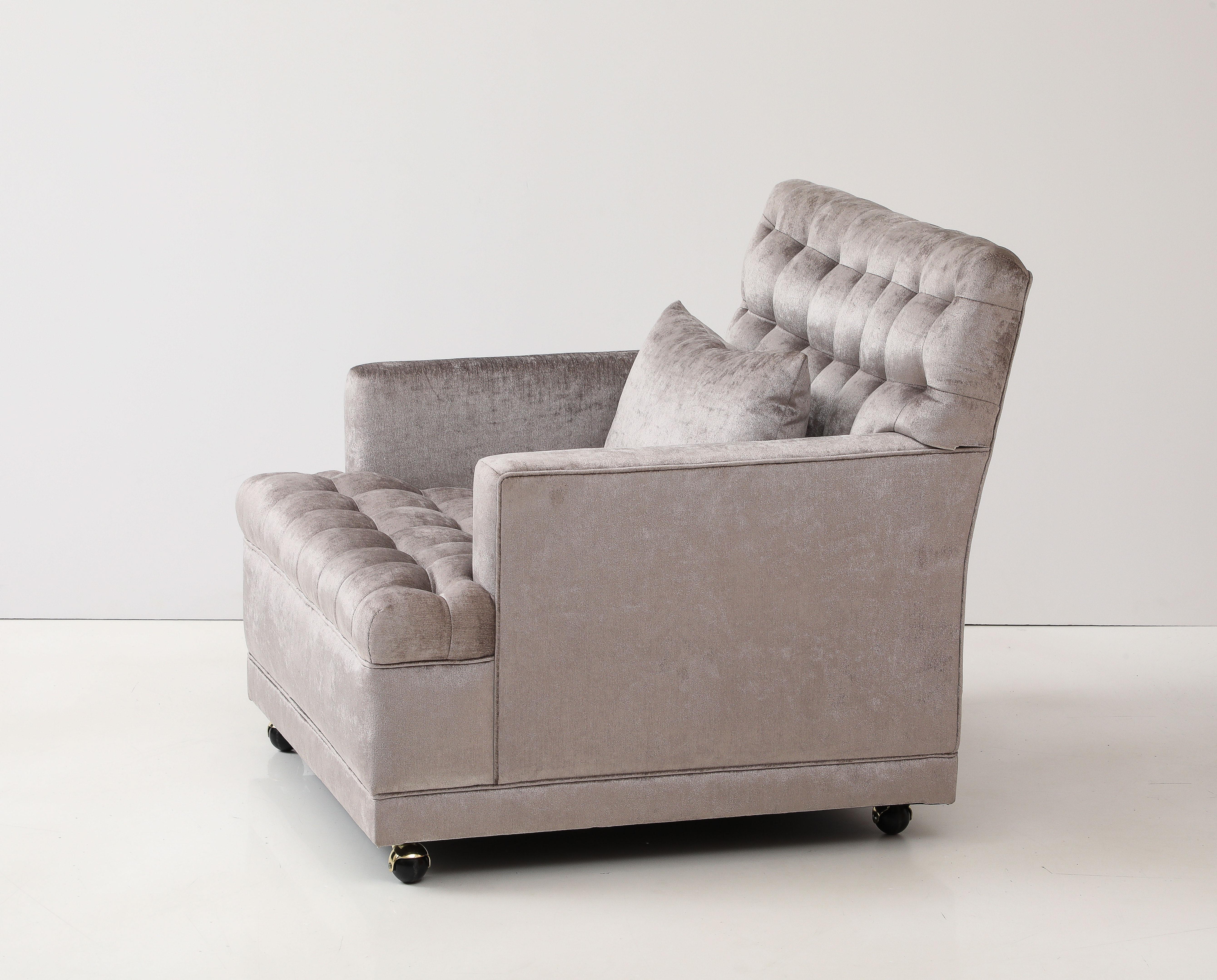Mid-20th Century !960's Glamorous Billy Haines Style Club Chair For Sale