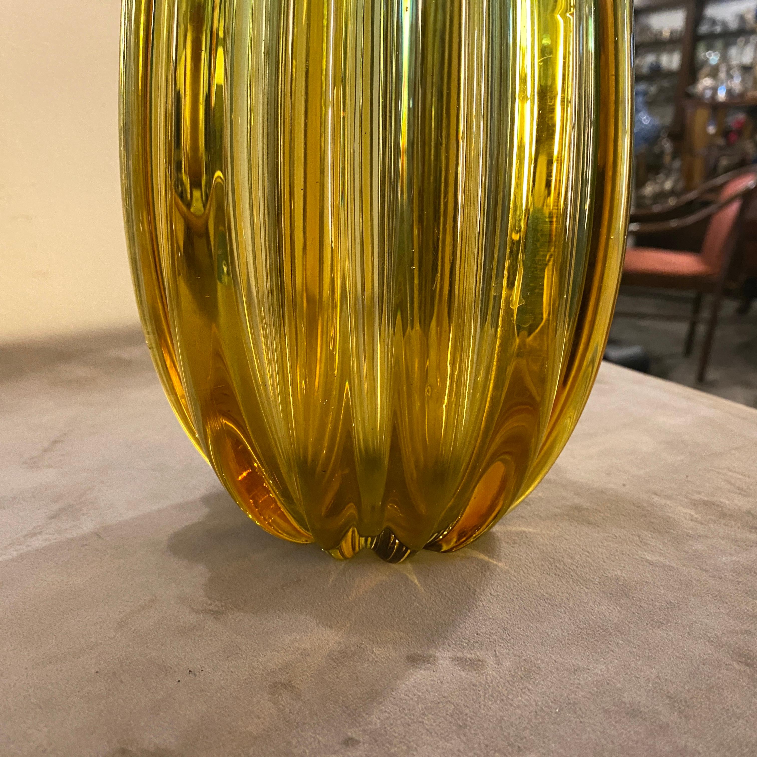 An oval murano glass made by Seguso, it's in perfect conditions, the particular technique of this hand-crafted vase has been called Sommerso Murano glass.