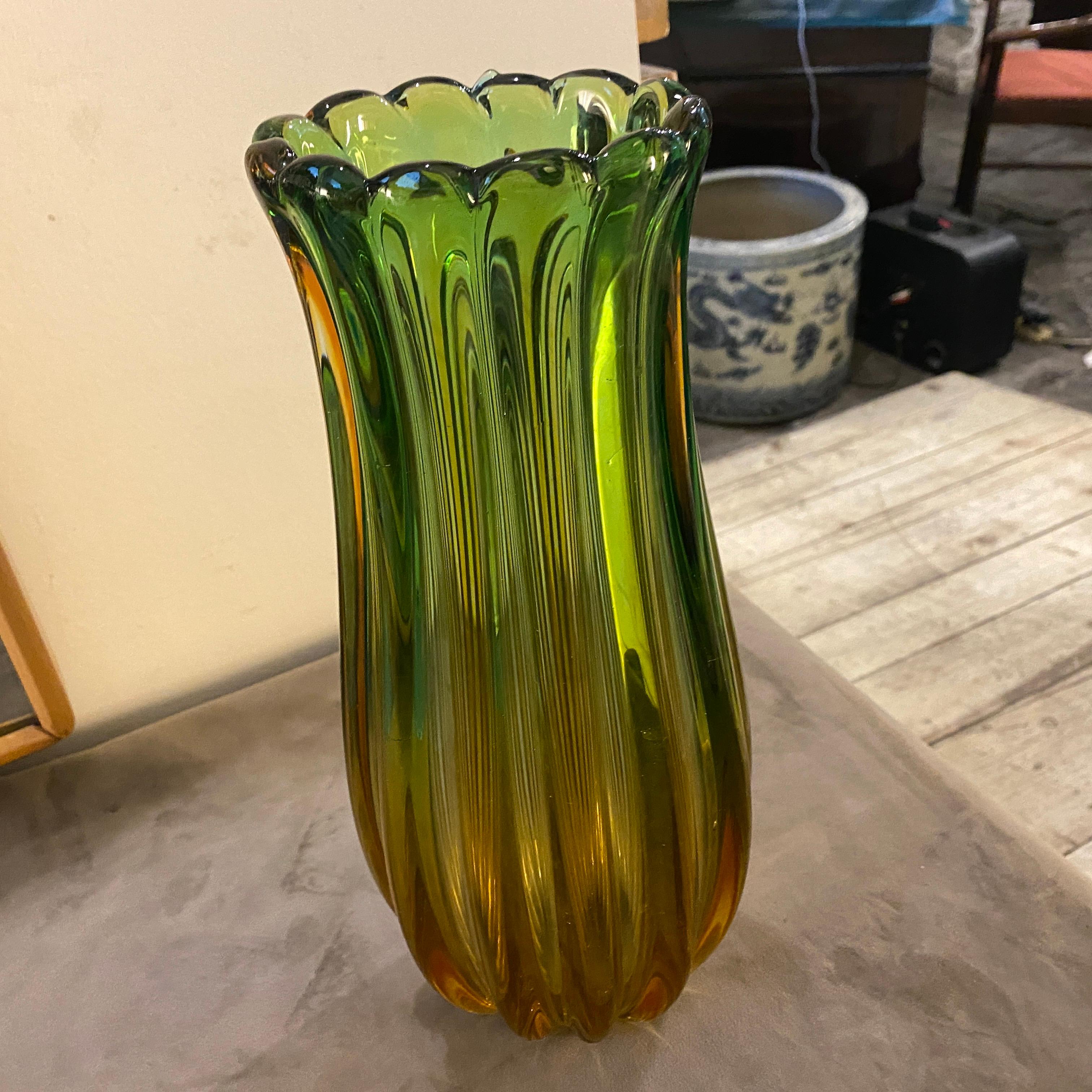 Hand-Crafted 1960s Mid-Century Modern Green and Yellow Murano Glass Vase by Seguso