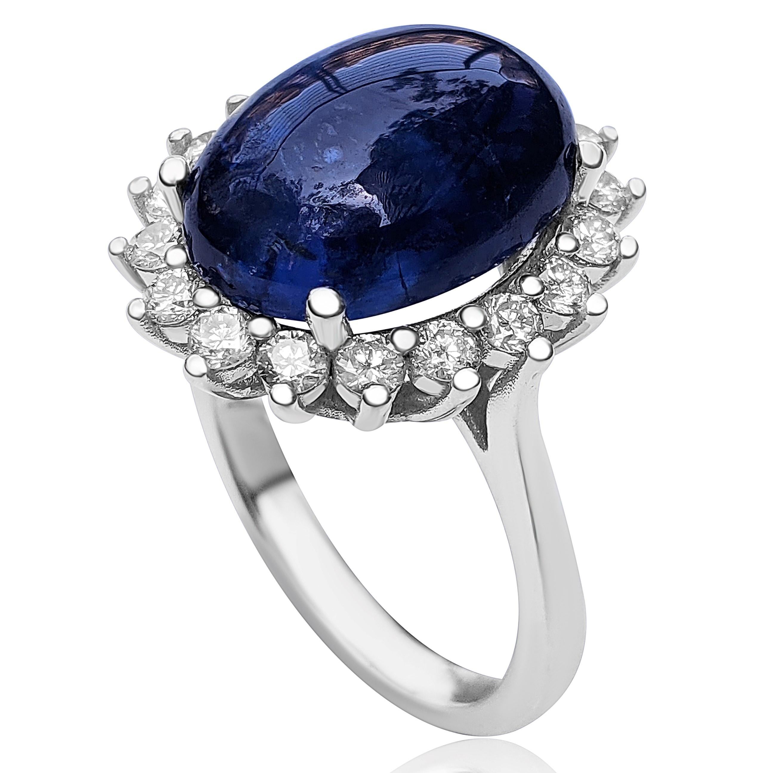 9.62 Carat Blue Sapphire and 0.70 Ct Diamonds Ring, 14 Kt, White Gold, Ring In New Condition In Ramat Gan, IL