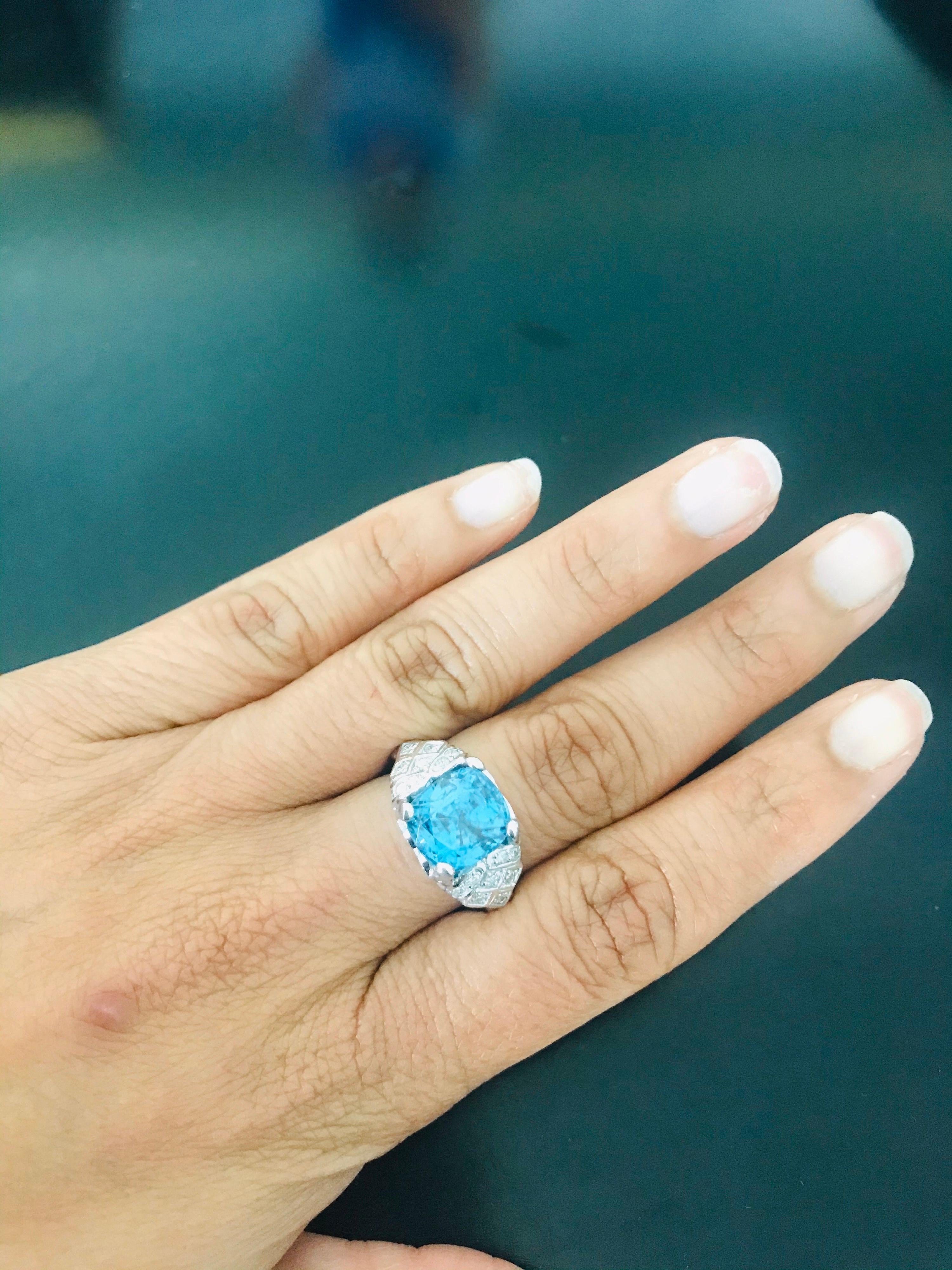 Women's 9.62 Carat Blue Zircon Diamond 14 Karat White Gold Ring For Sale