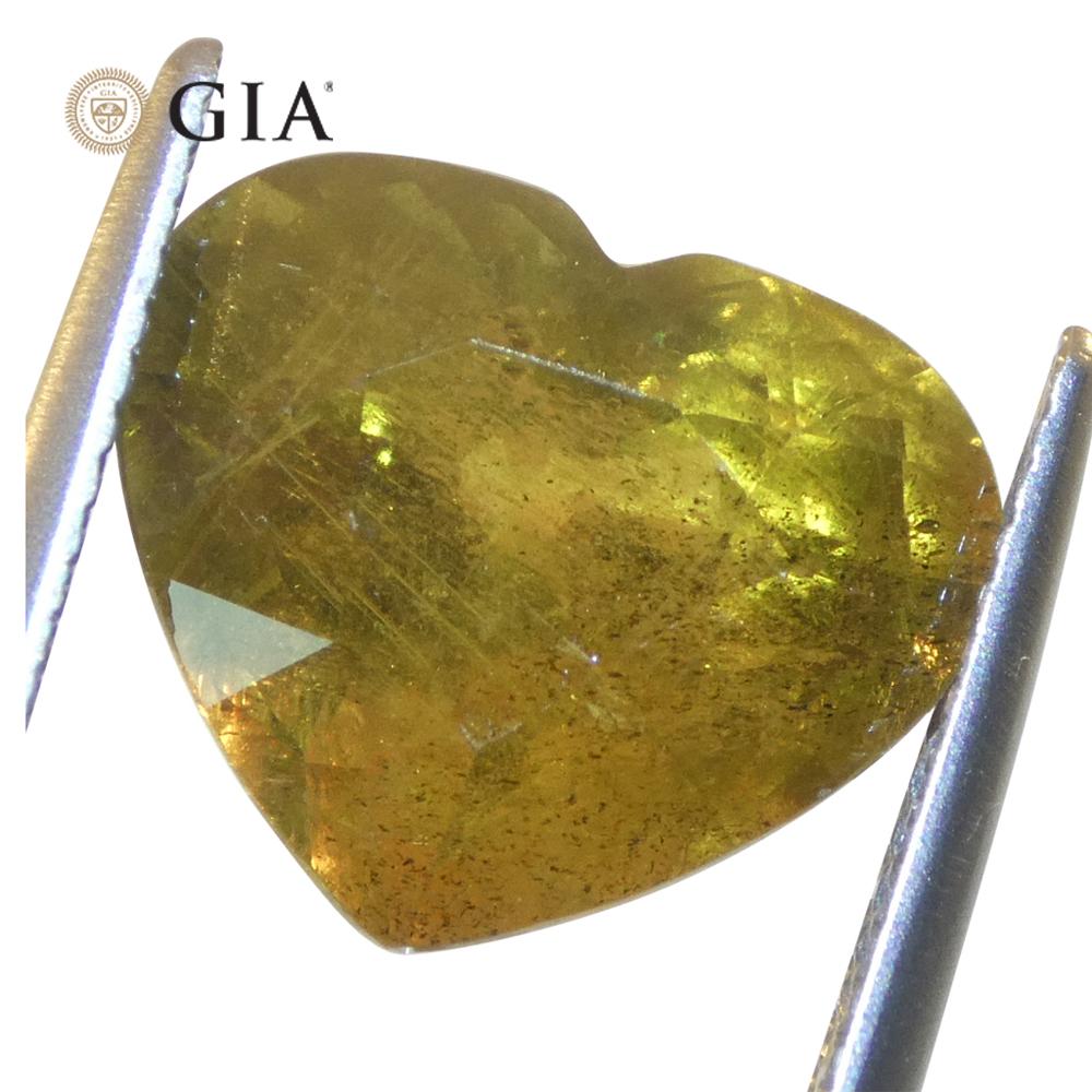 9.64ct Heart Brown-Yellow to Pinkish Brown Sapphire GIA Certified East Africa Un In New Condition For Sale In Toronto, Ontario