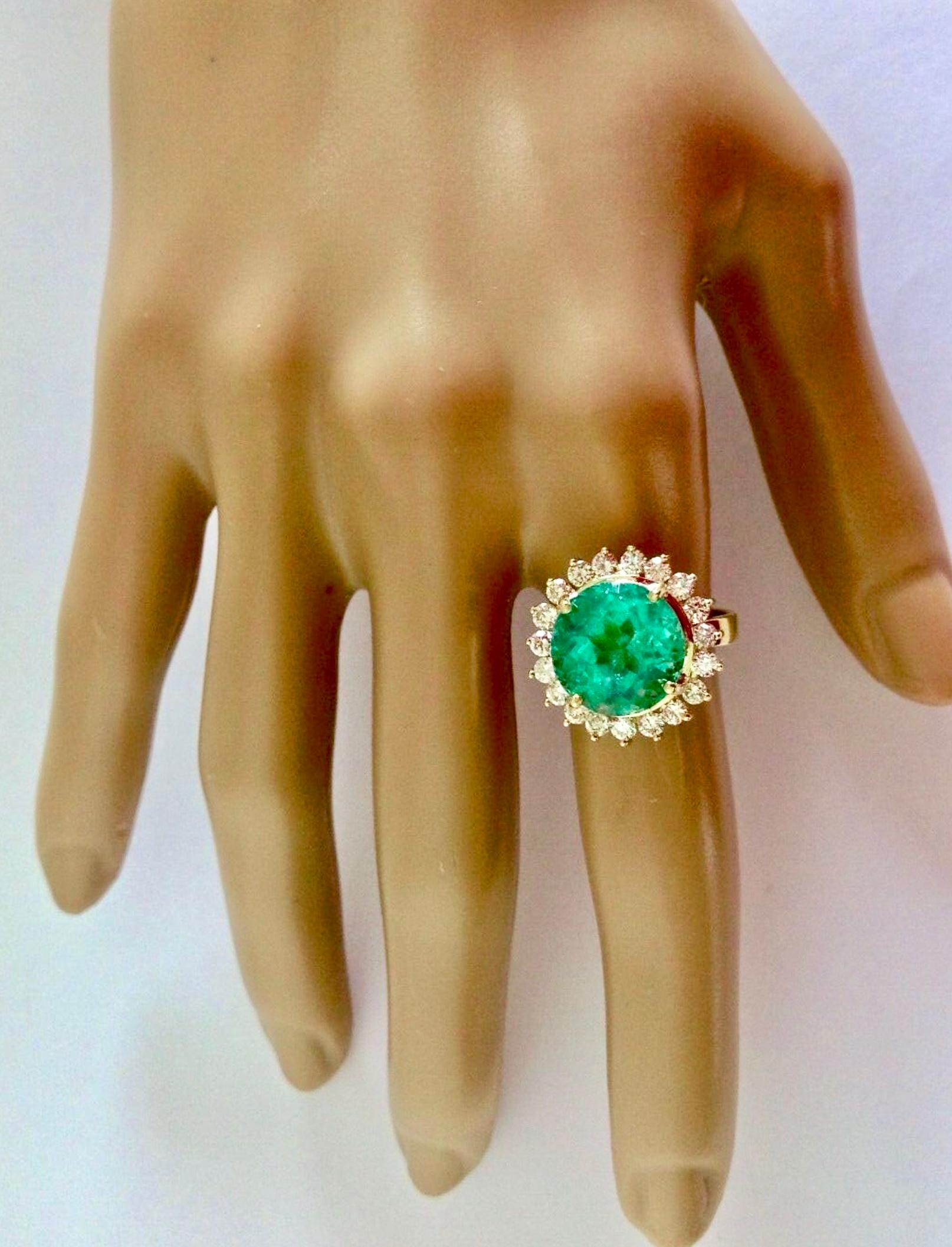 9.65 Carat Fine Round Colombian Emerald Diamond Engagement Ring 18 Karat 7