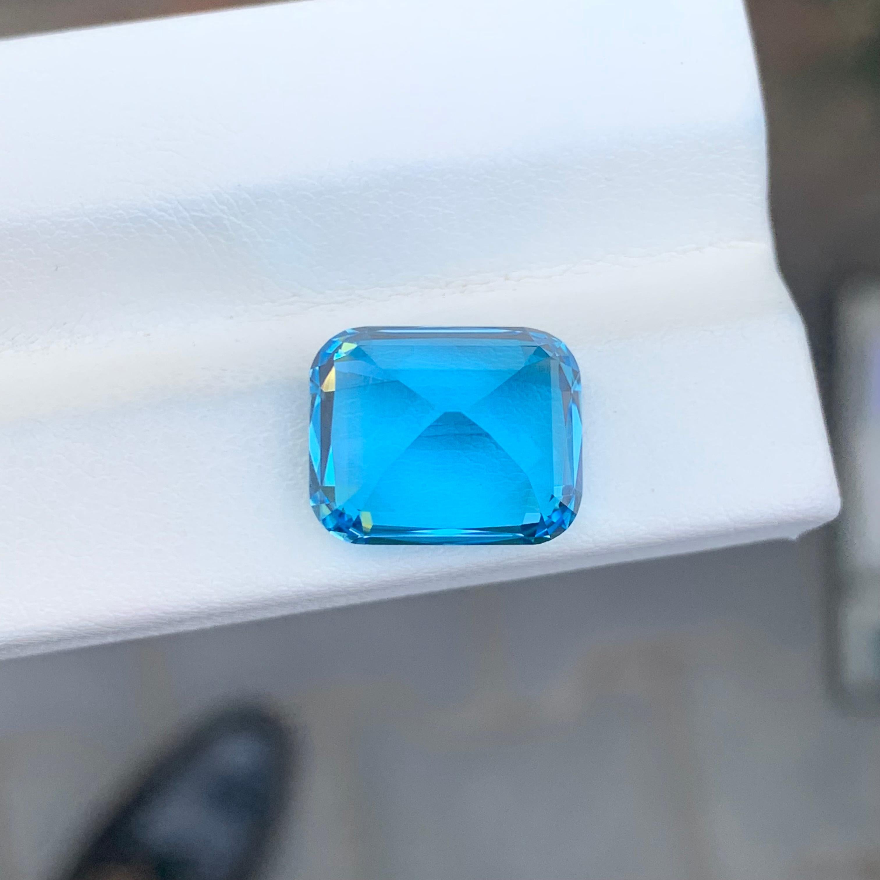 Women's or Men's 9.65 Carat Natural Loose Electric Blue Topaz Cushion Shape Gem
