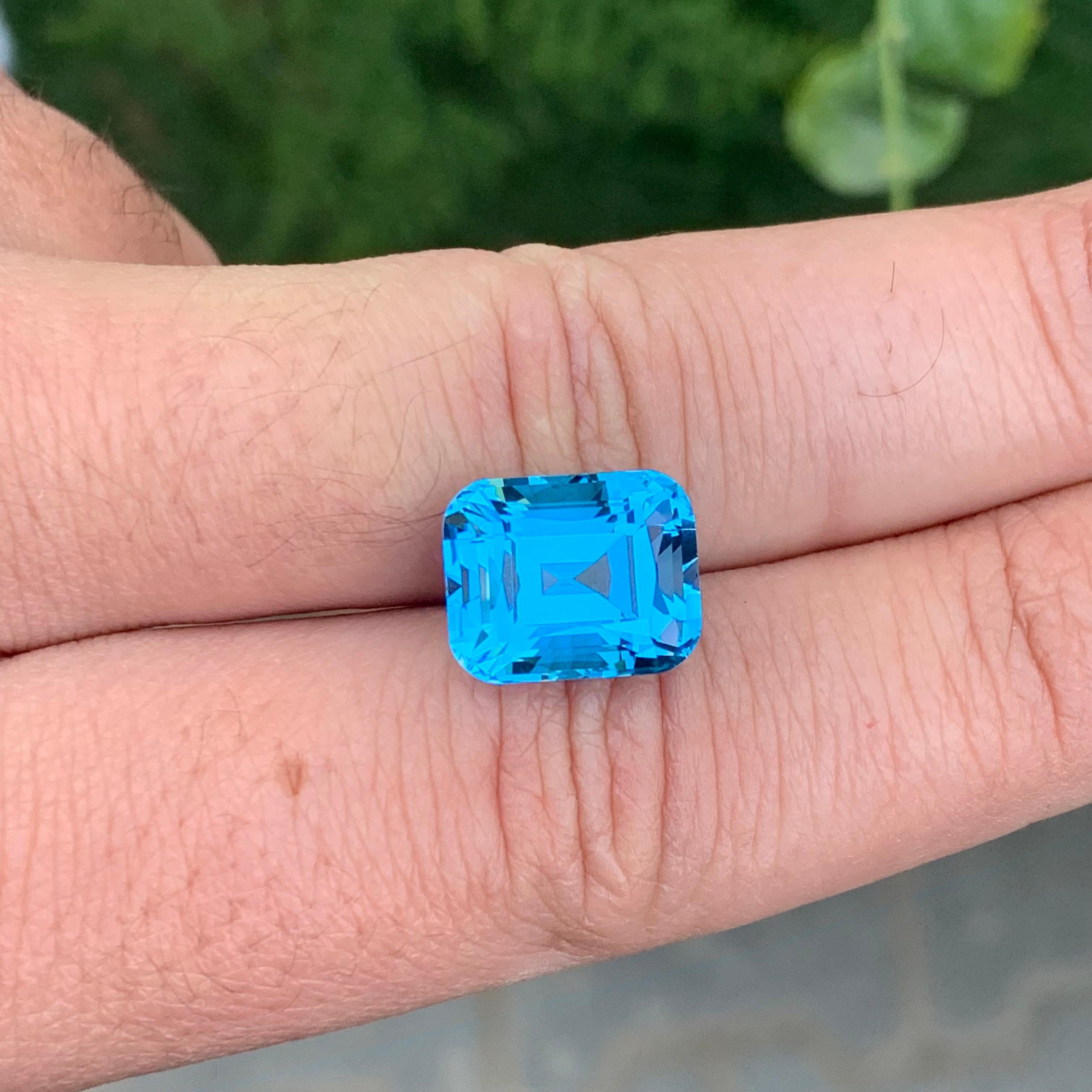 9.65 Carat Natural Loose Electric Blue Topaz Cushion Shape Gem 3
