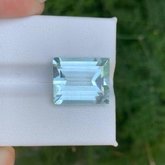 9,65 Karat Natürlicher loser Aquamarin im Baguetteschliff Pakistanischer Edelstein mit heller Farbe