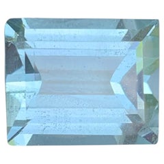9,65 Karat Natürlicher loser Aquamarin im Baguetteschliff Pakistanischer Edelstein mit heller Farbe