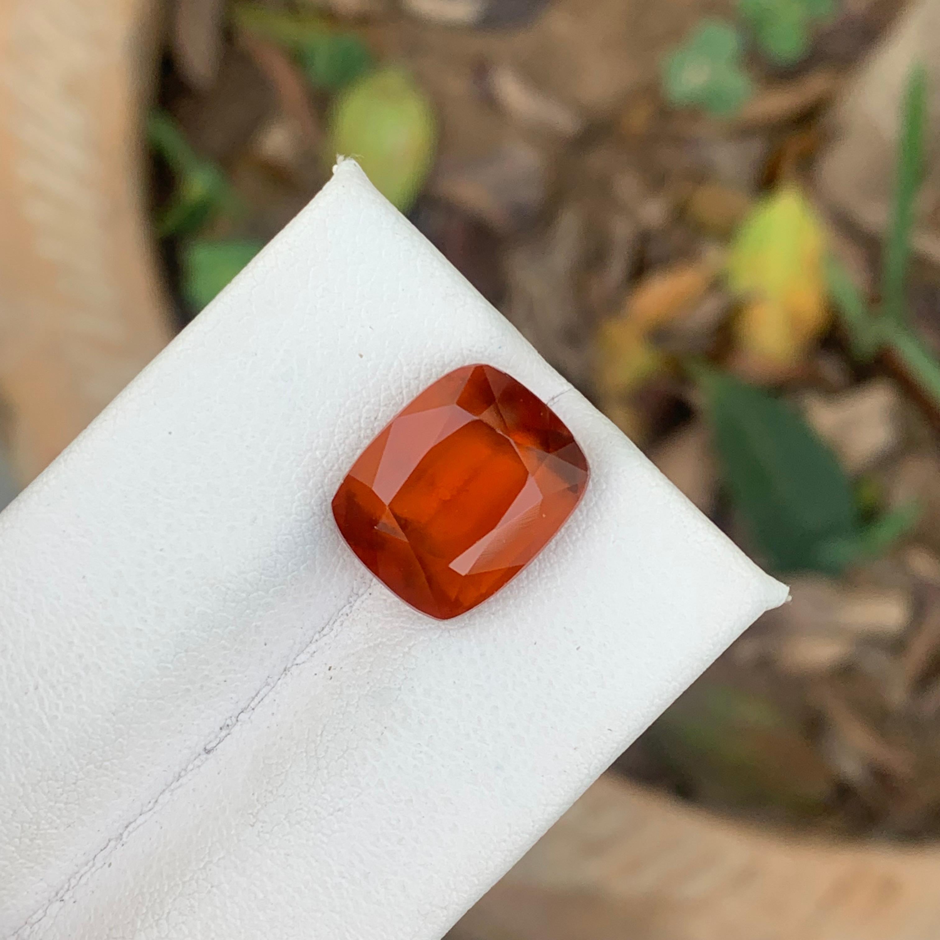 9.65 Carat Natural Loose Smoky Hessonite Garnet Ring Gemstone From Africa In New Condition For Sale In Peshawar, PK