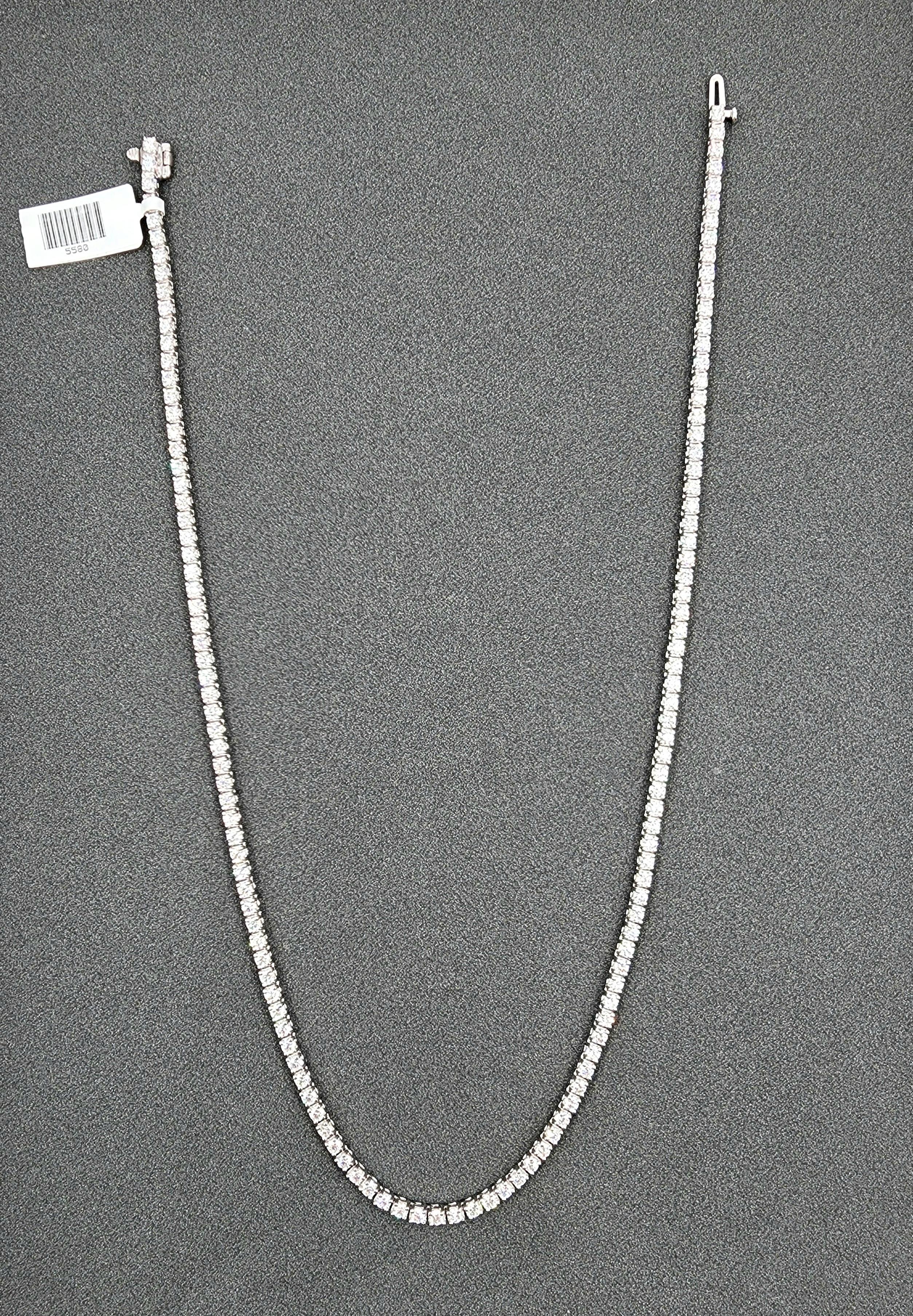 Collar de tenis con diamantes de 9.65 quilates Moderno en venta