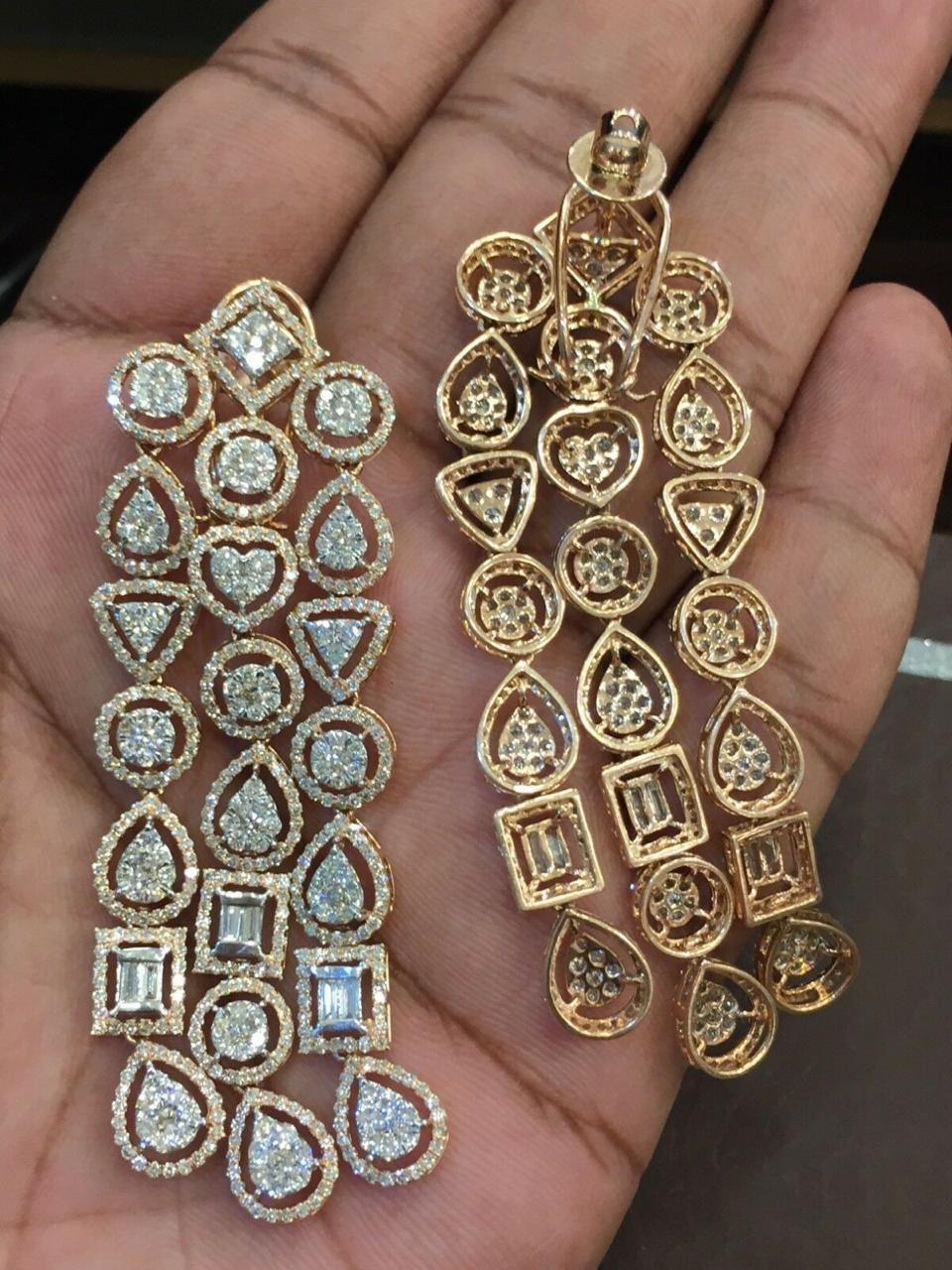 9,67 carati F/VS1 Diamanti tondi a forma di baguette Orecchini a lampadario in oro rosa 14K in vendita 5