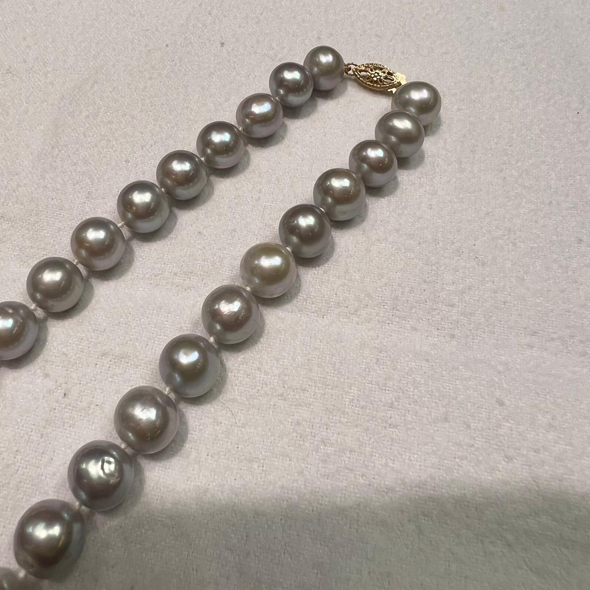 Akoya Pearls with 14k Yellow Gold Fish Hook For Sale 1