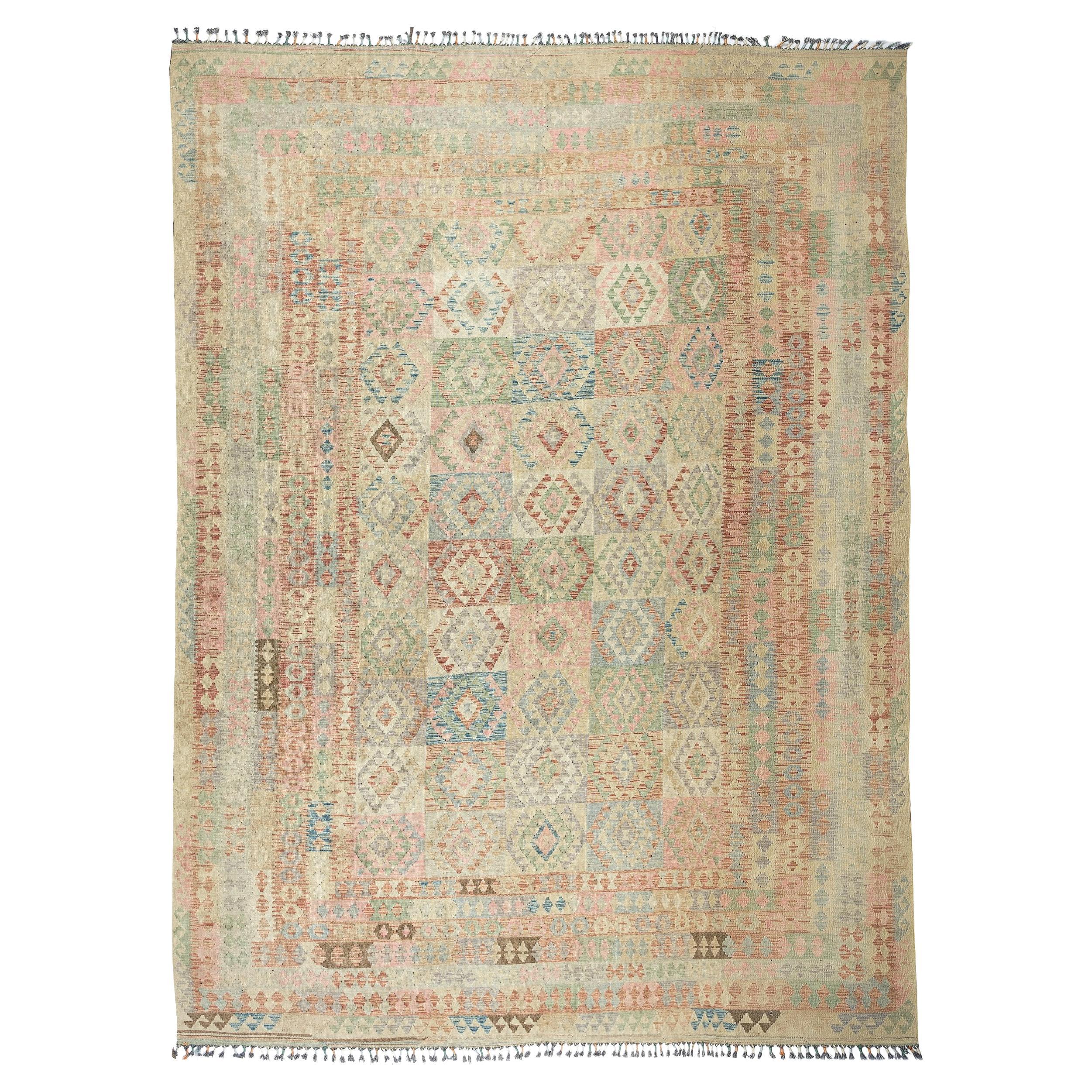 9.6x13.3 Ft Vintage Turkish Kilim Rug, Flatweave Wool Carpet, Soft Pastel Colors en vente