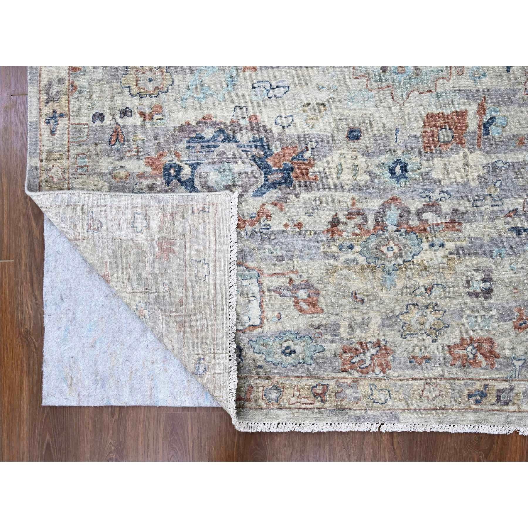 Noué à la main 9'6 