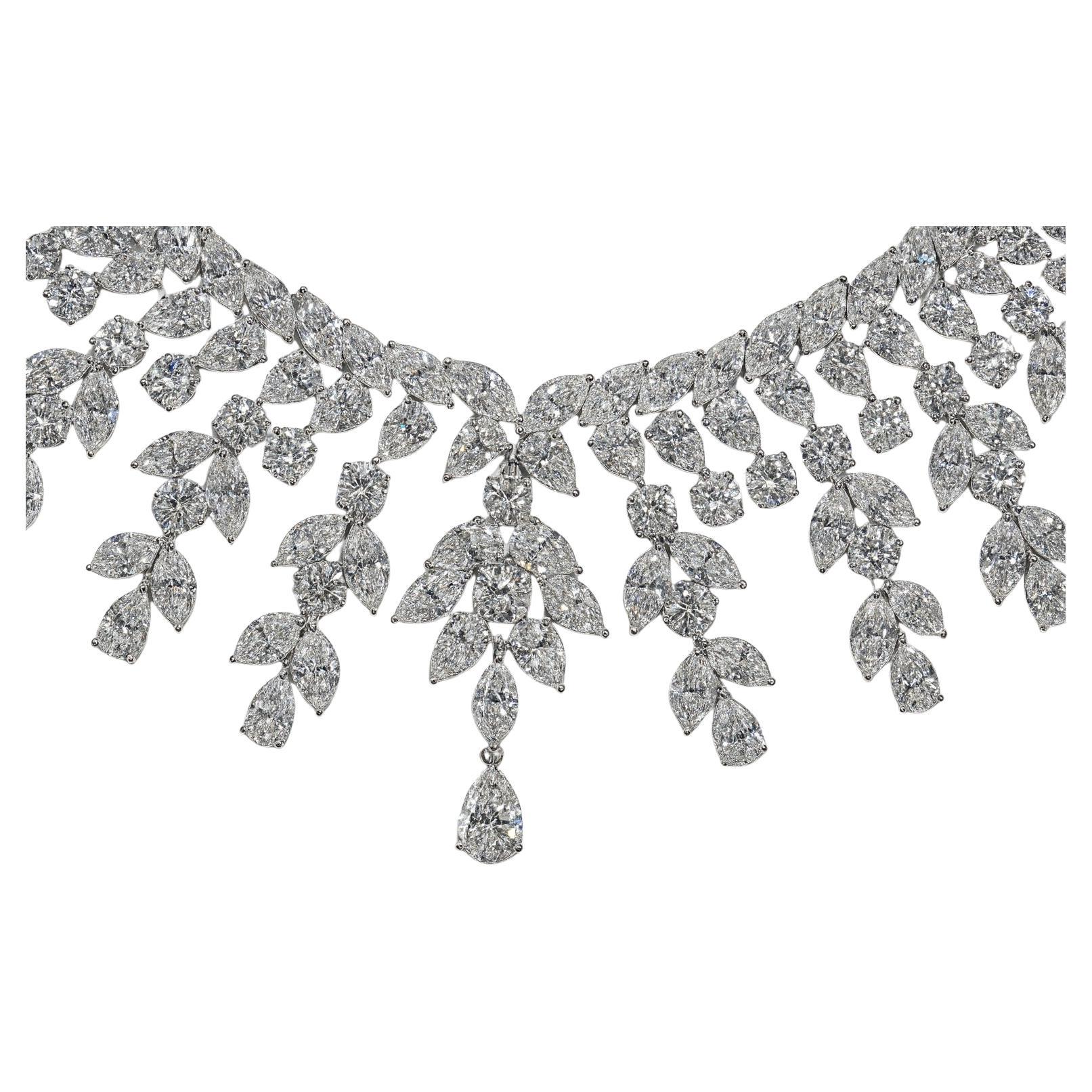 Pear Cut 97 Carat Multi-Shape Diamond Graduated Cluster Collar Necklace For Sale