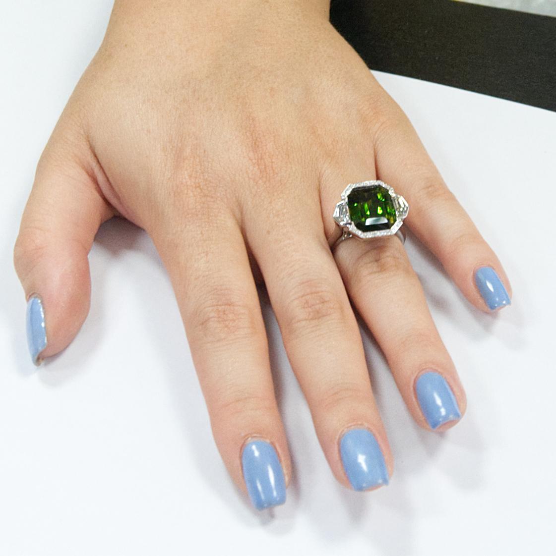 Women's Marcel Salloum 9.7 Ct Green Tourmaline Diamond Three Stone Ring in 18 Kt Gold For Sale