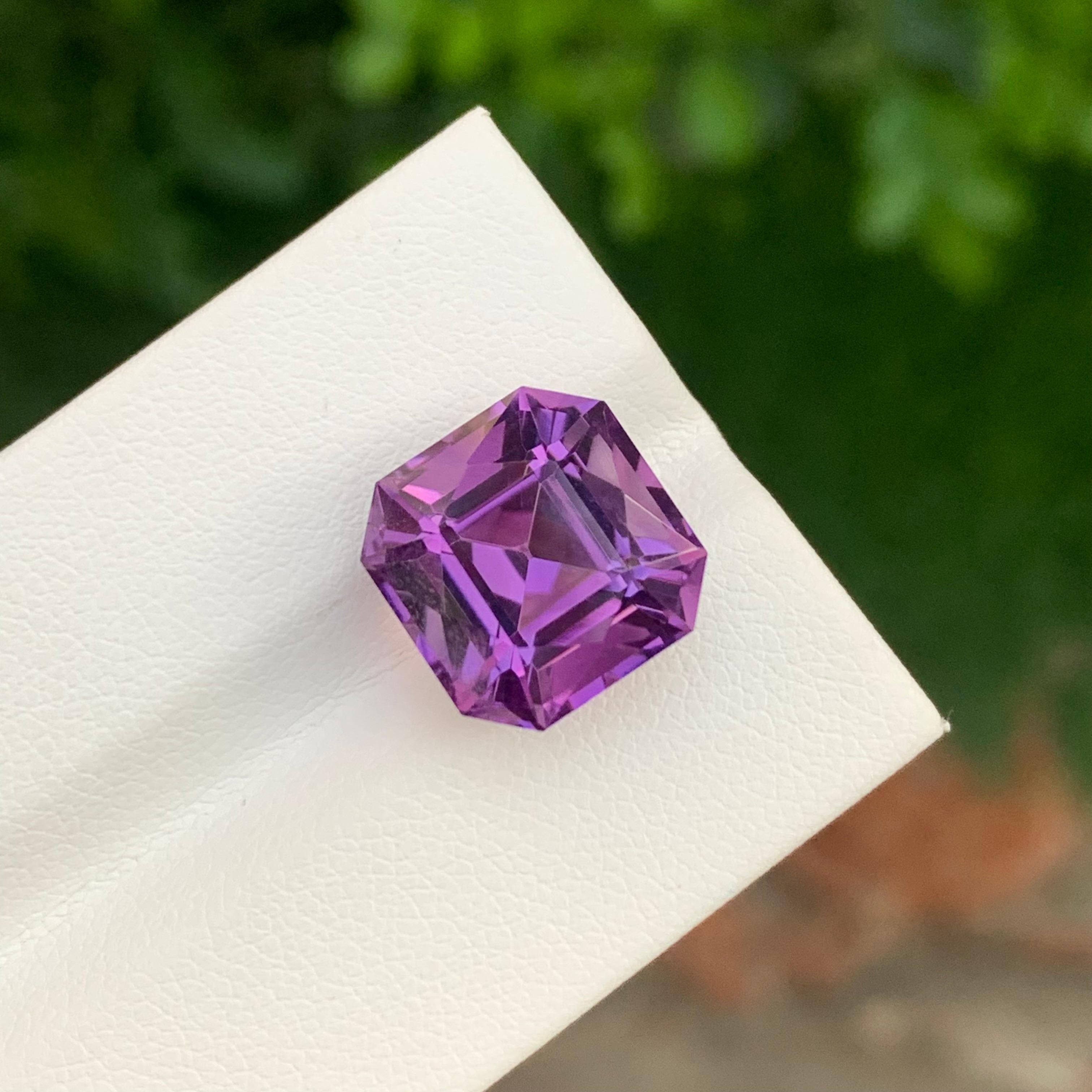 9,70 Karat Natürlicher loser Amethyst Quadratische Form Edelstein Februar Geburtsstein im Angebot 1