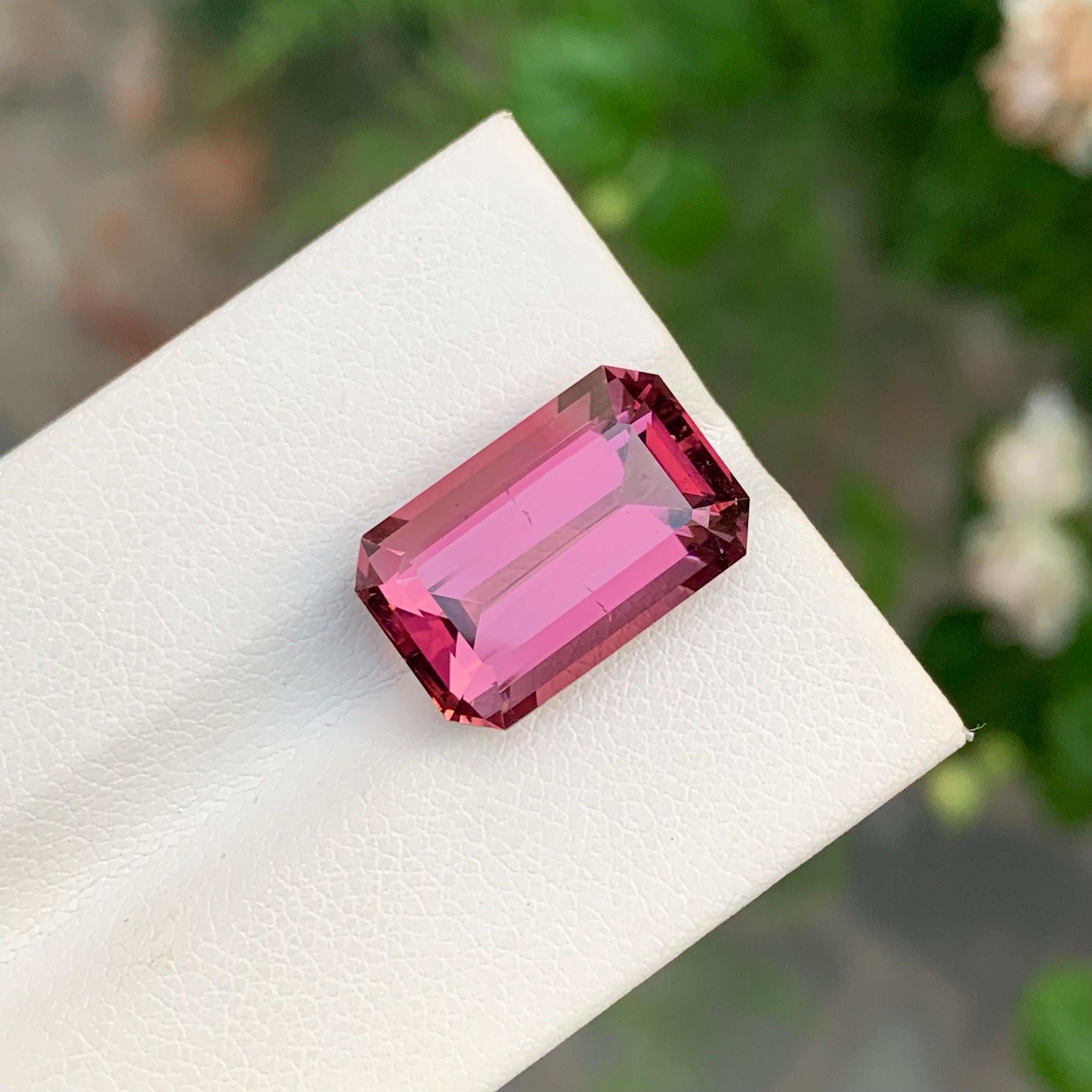 9.70 Carat Natural Loose Maroon Pink Tourmaline Emerald Shape Gemstone For Sale 4