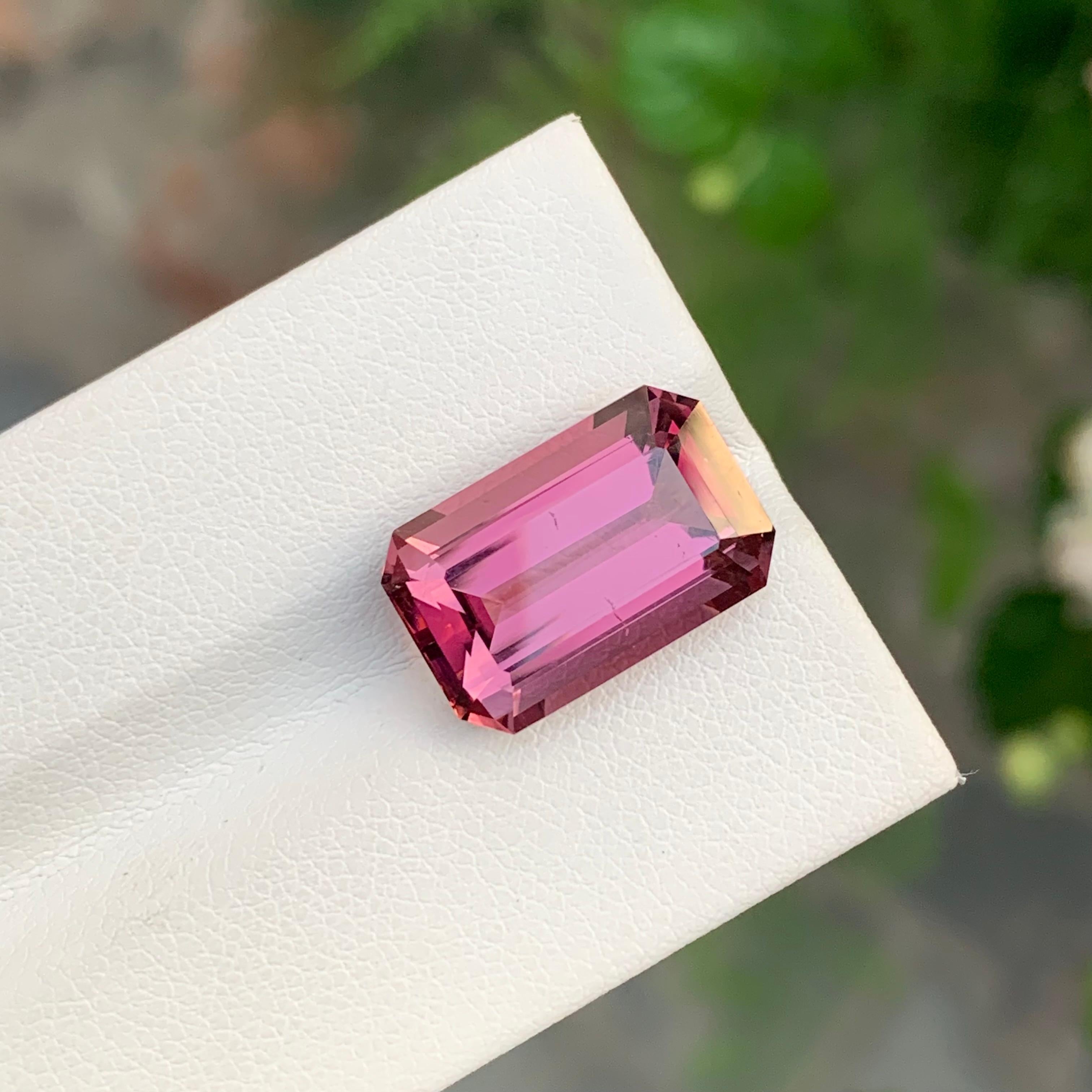 9.70 Carat Natural Loose Maroon Pink Tourmaline Emerald Shape Gemstone In New Condition For Sale In Peshawar, PK