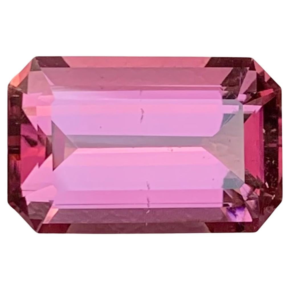 9,70 carati di tormalina rosa marrone naturale sfusa a forma di smeraldo