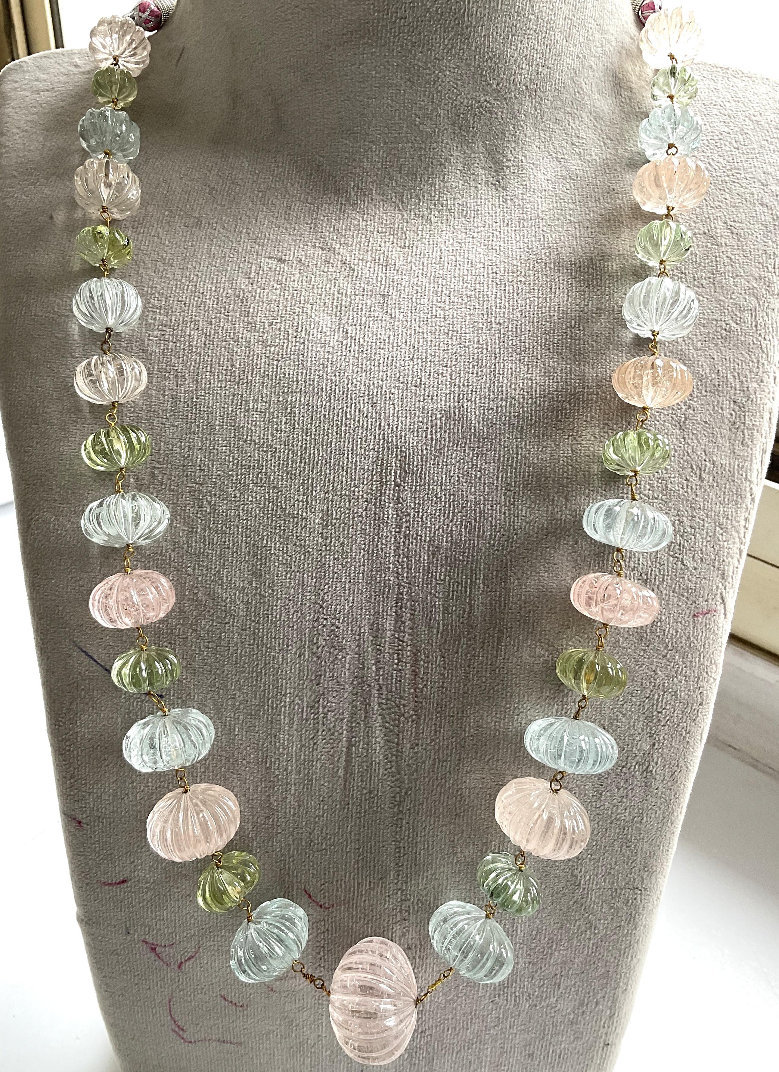 Women's or Men's 970.00 carats aquamarine & morganite melon carved bead natural gemstone For Sale