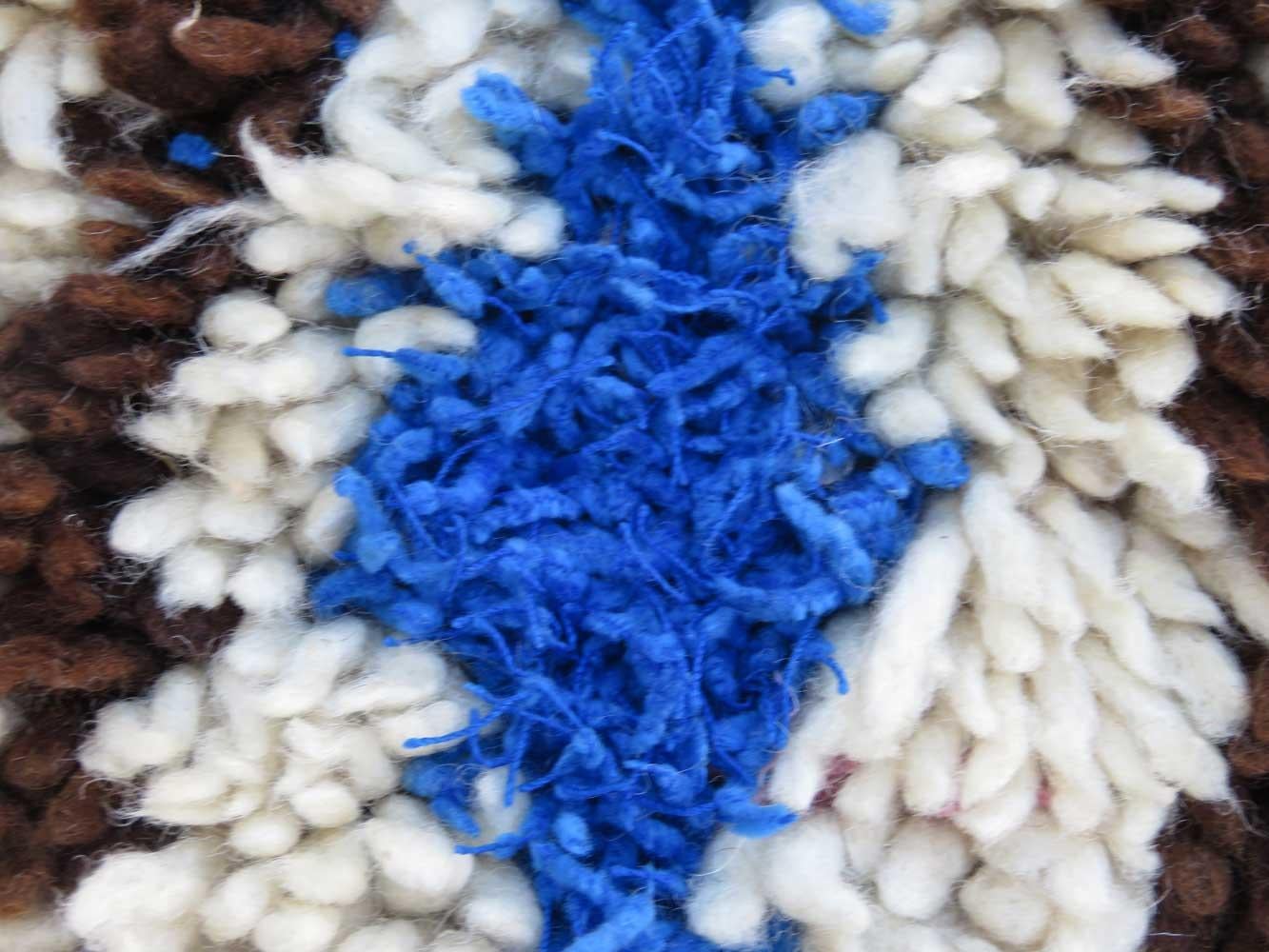 Hand-Woven !970s Moroccan Azilal Rug  2'6 x 5' For Sale