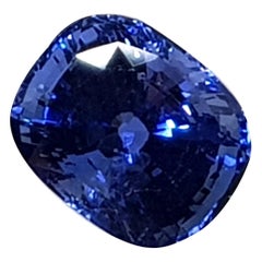 9.71 Carat Sri Lanka Deep Blue Sapphire No Heat