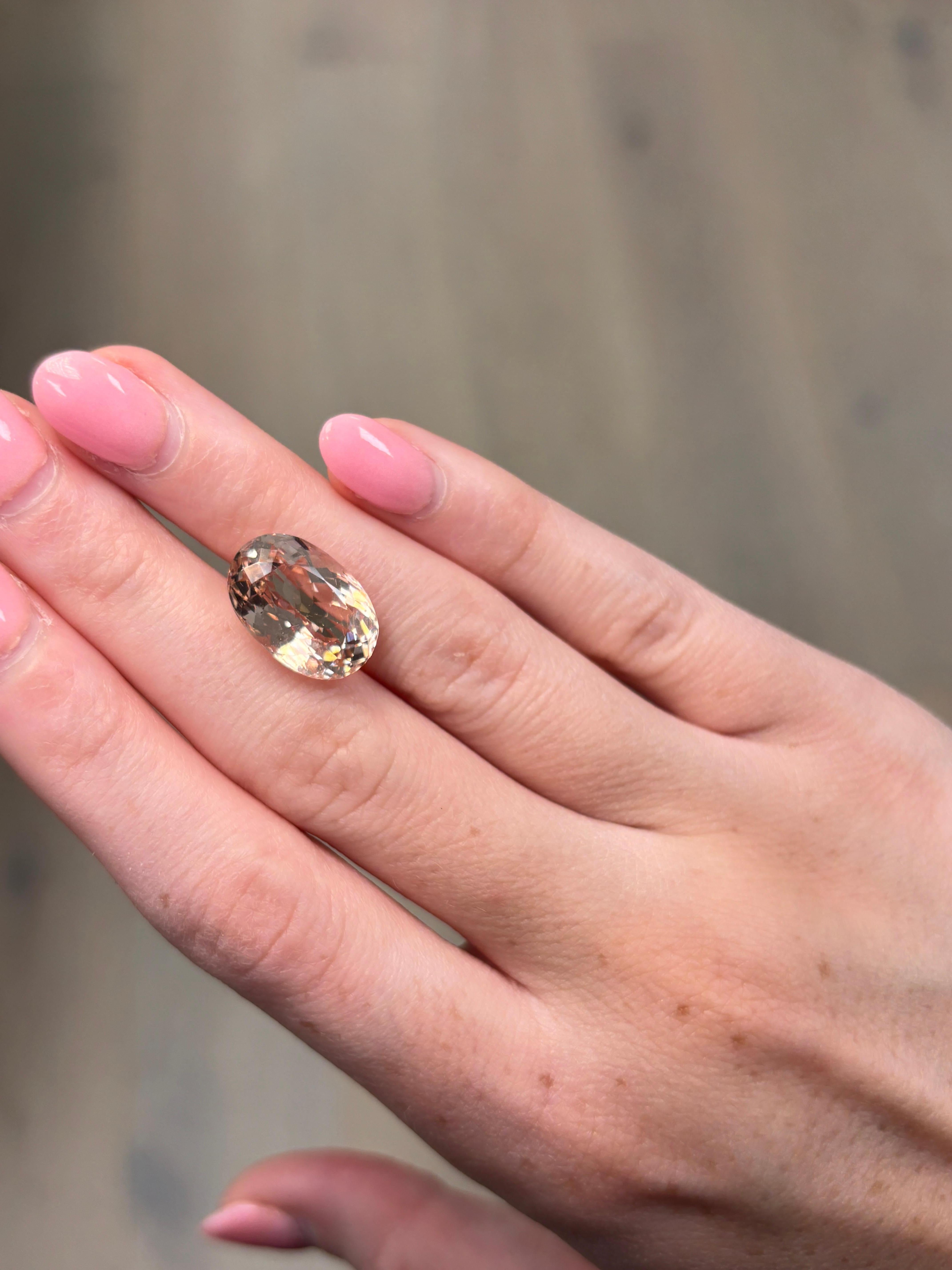 Taglio ovale 9,72 Carati Taglio Ovale Naturale Soft Blush-Peach Pink Morganite Gemma Sciolta in vendita