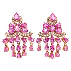 Boucles d'oreilles en or rose 18 carats avec diamants et saphir rose de 9,725 carats