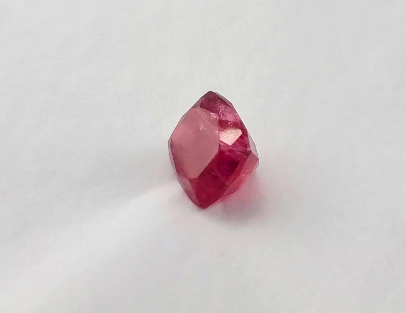 9.72ct Rubelite Tourmaline rouge taillée en coussin Gemstone Neuf - En vente à Lanham, MD