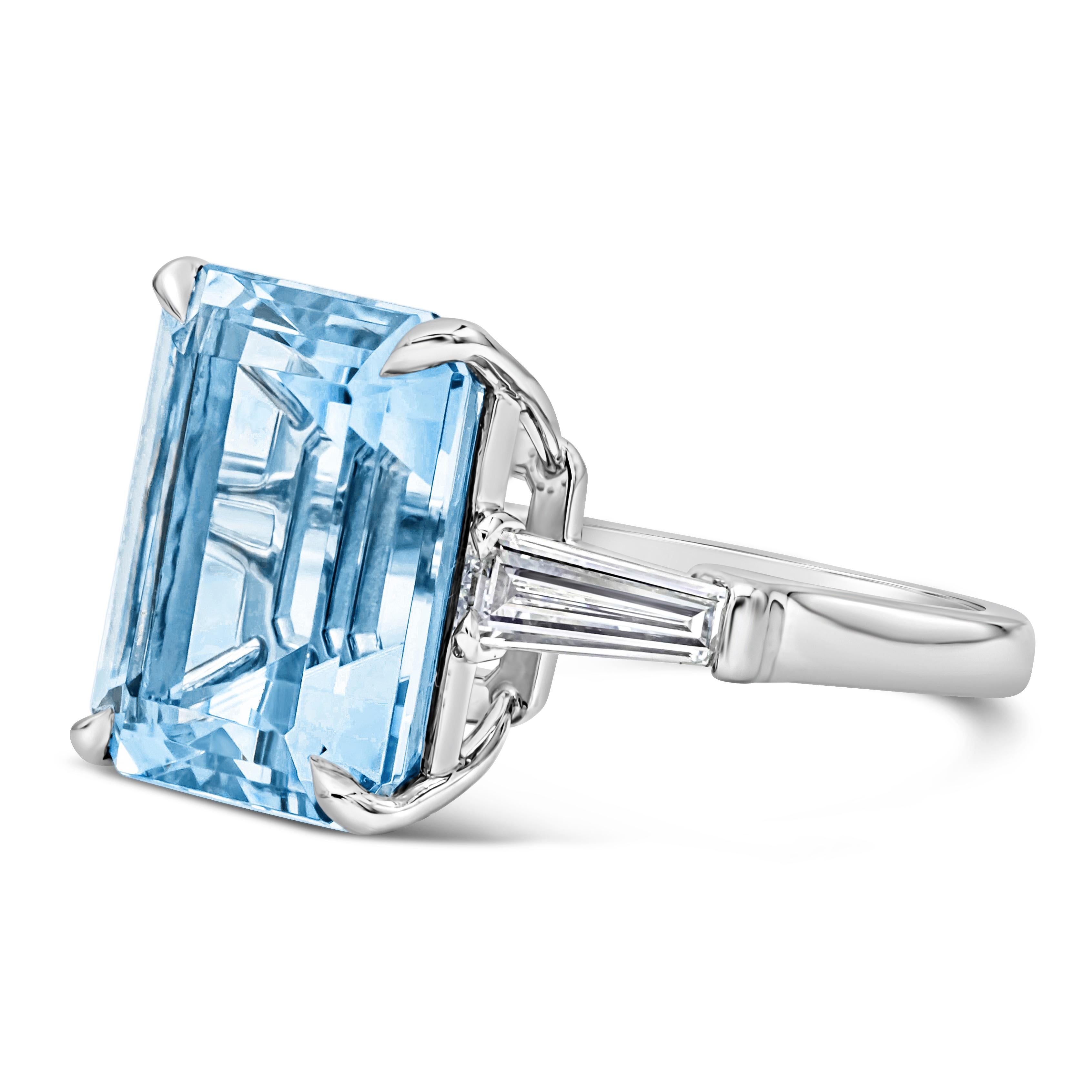 Women's 9.73 Carats Emerald Cut Blue Aquamarine & Diamond Three Stone Engagement Ring For Sale