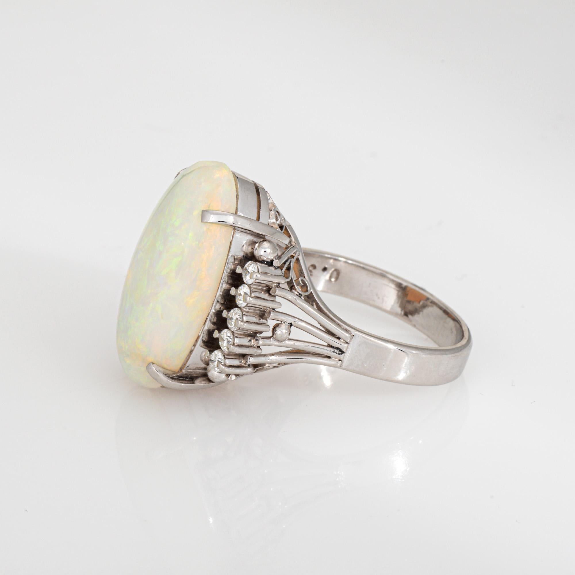 Cabochon 9,73ct Anello Opale Naturale Diamante Estate Platino Sz 7 Estate Jewelry in vendita