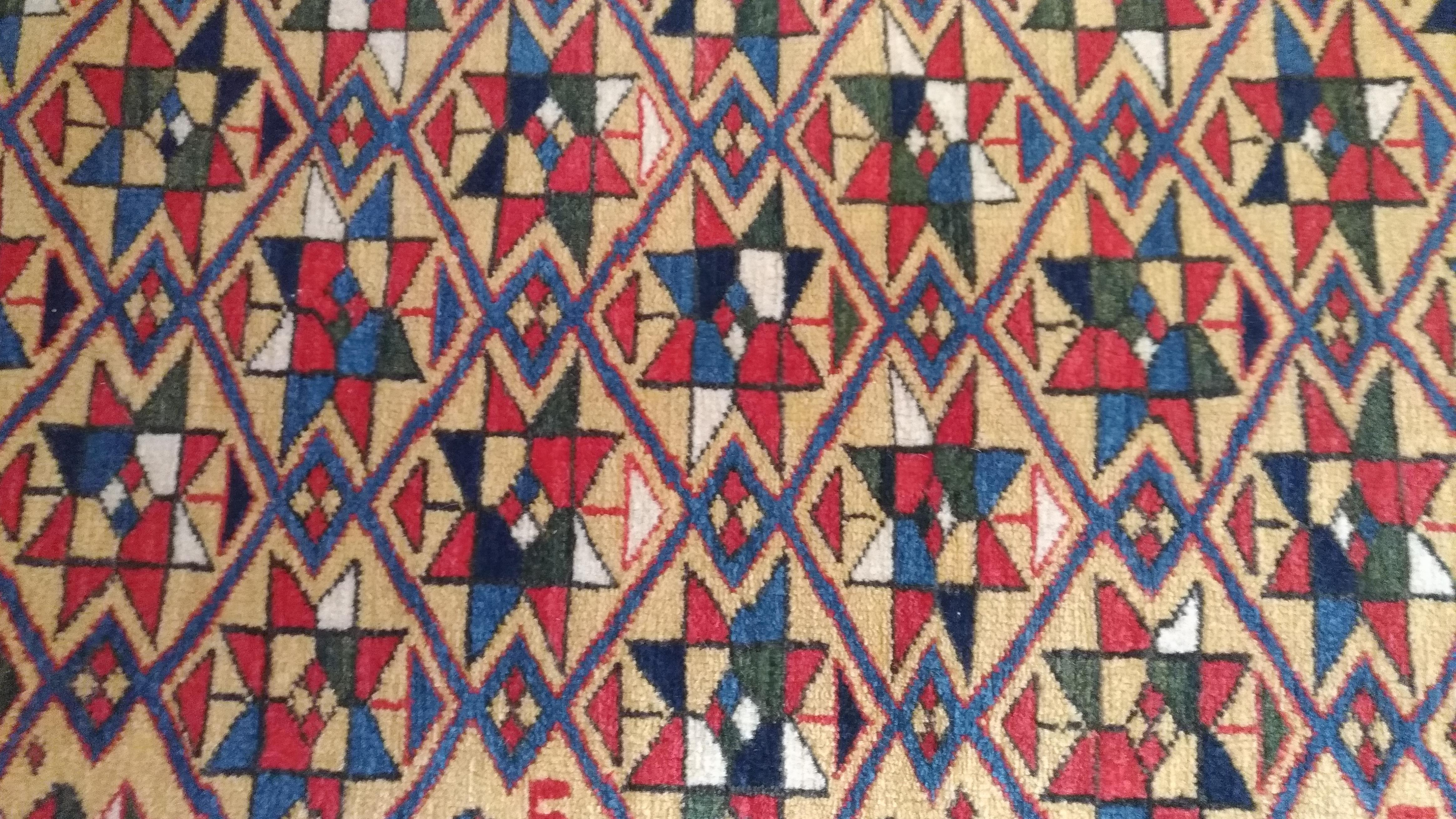 975 - 19th century Caucasian Talish rug.