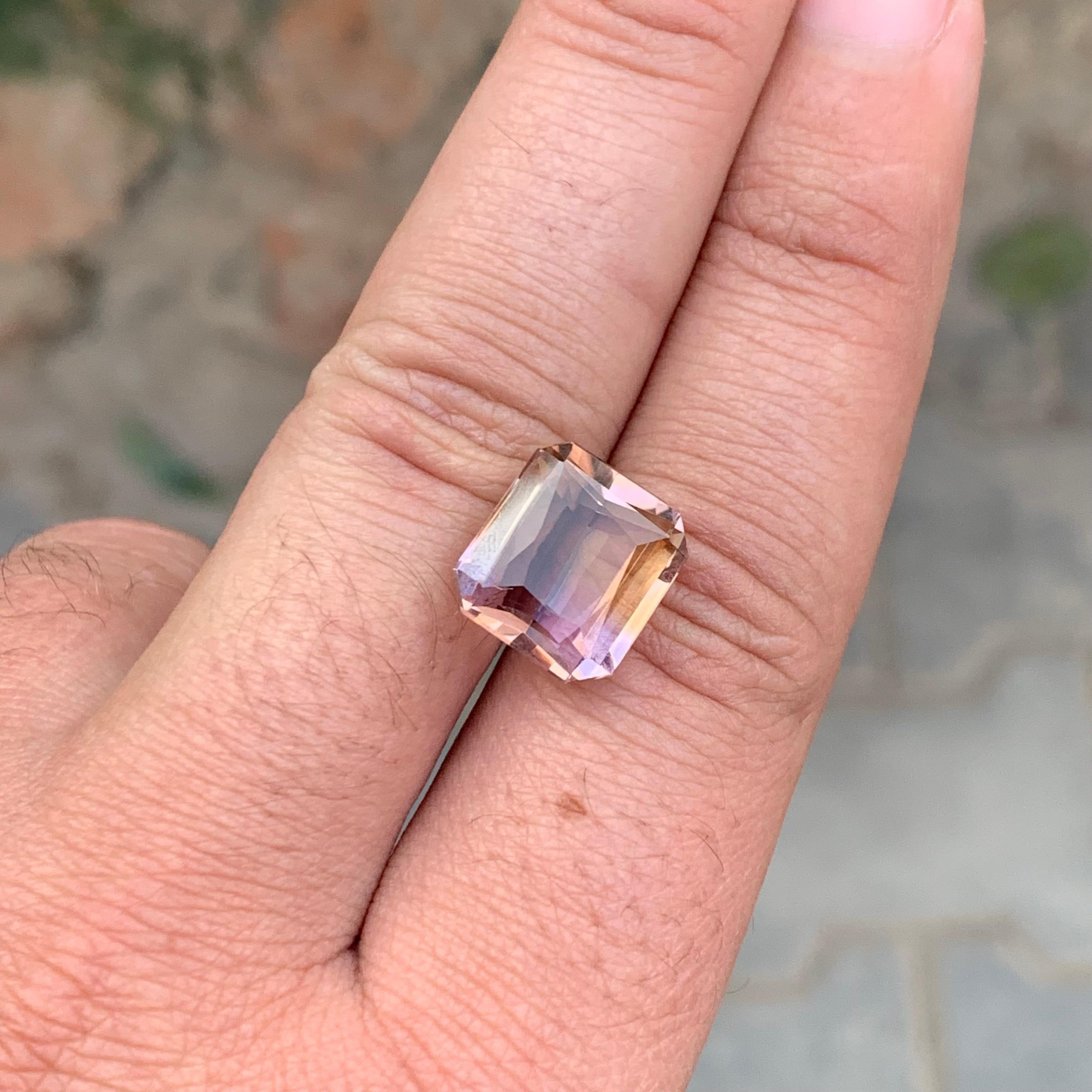 9.75 Karat natürlicher loser Ametrin Smaragd Form Edelstein im Zustand „Neu“ im Angebot in Peshawar, PK