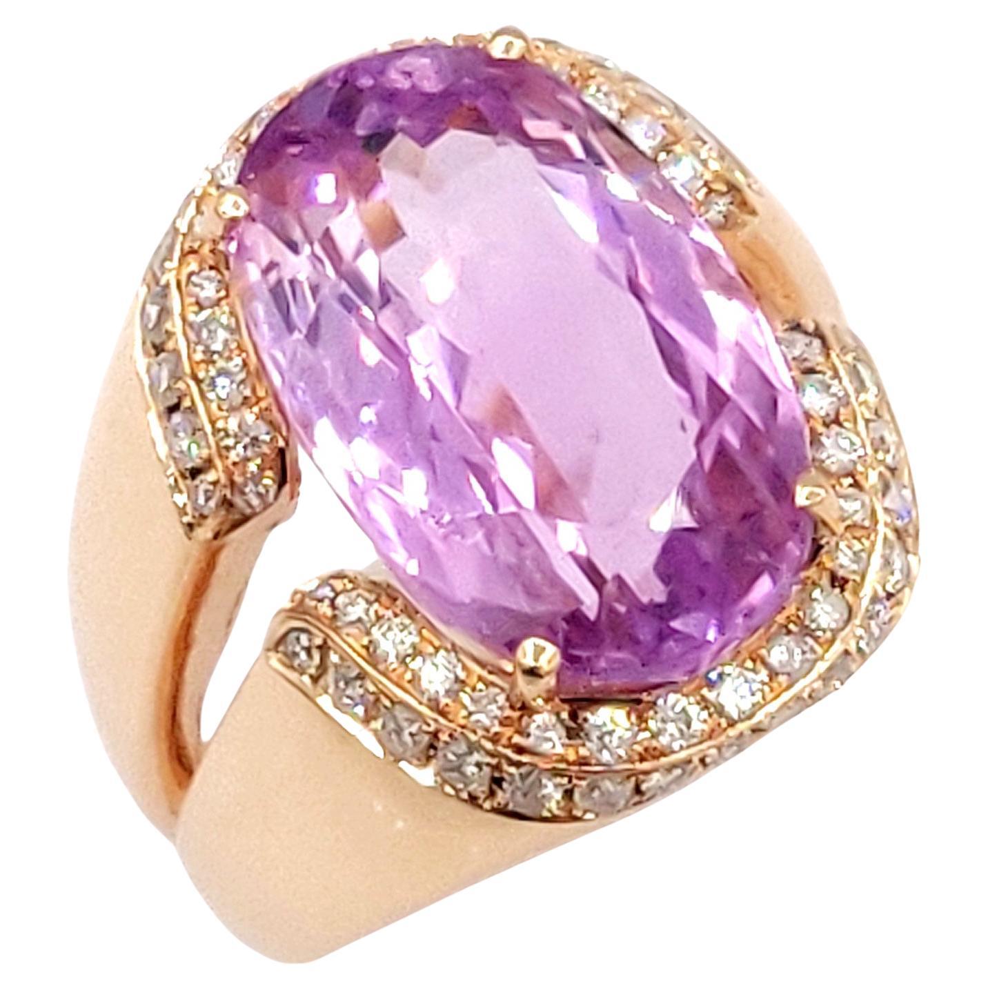 9.75 Carat Oval Blush Pink Kunzite Diamond Cocktail Ring in 18K Rose Gold For Sale