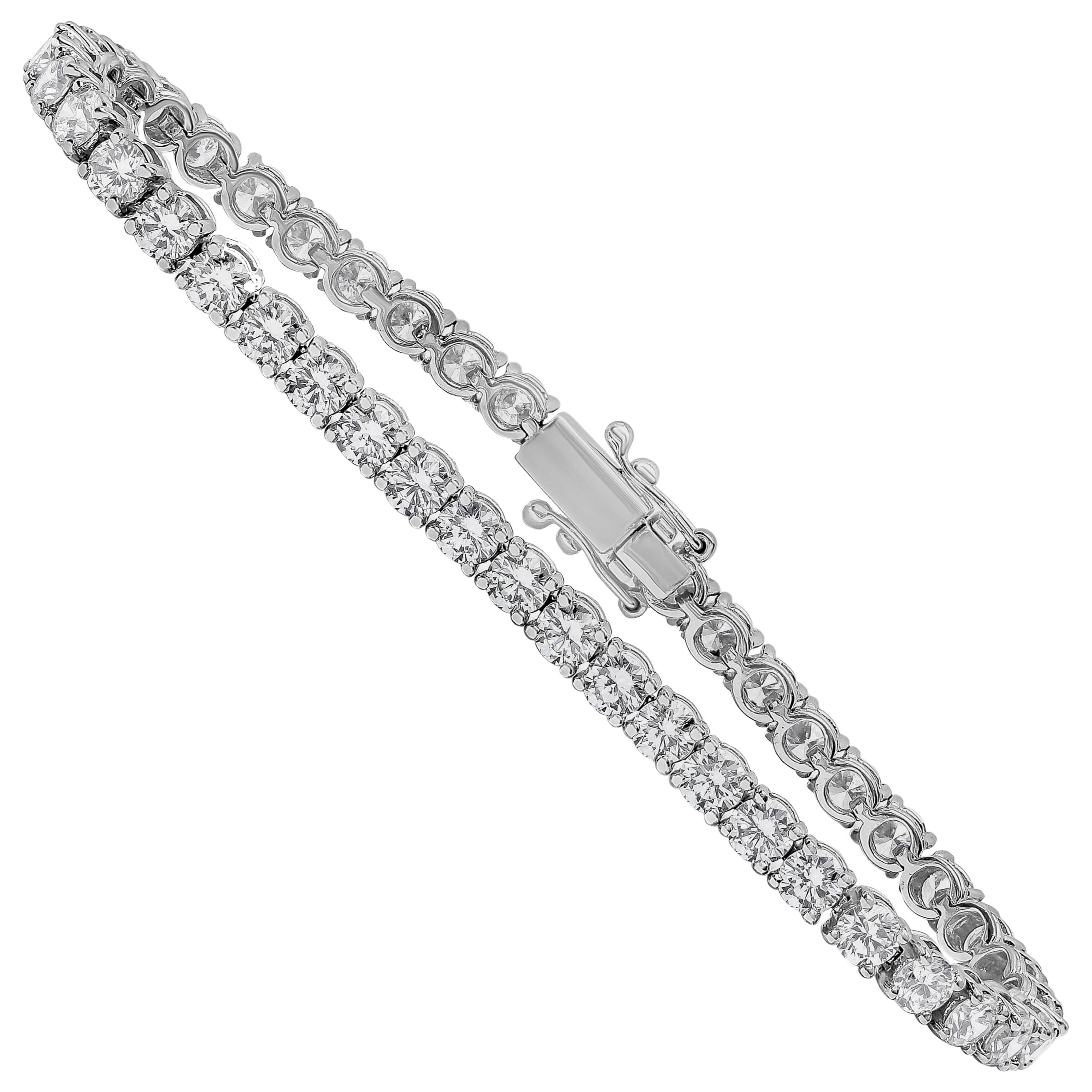 Roman Malakov 9.75 Carats Total Brilliant Round Shape Diamond Tennis Bracelet